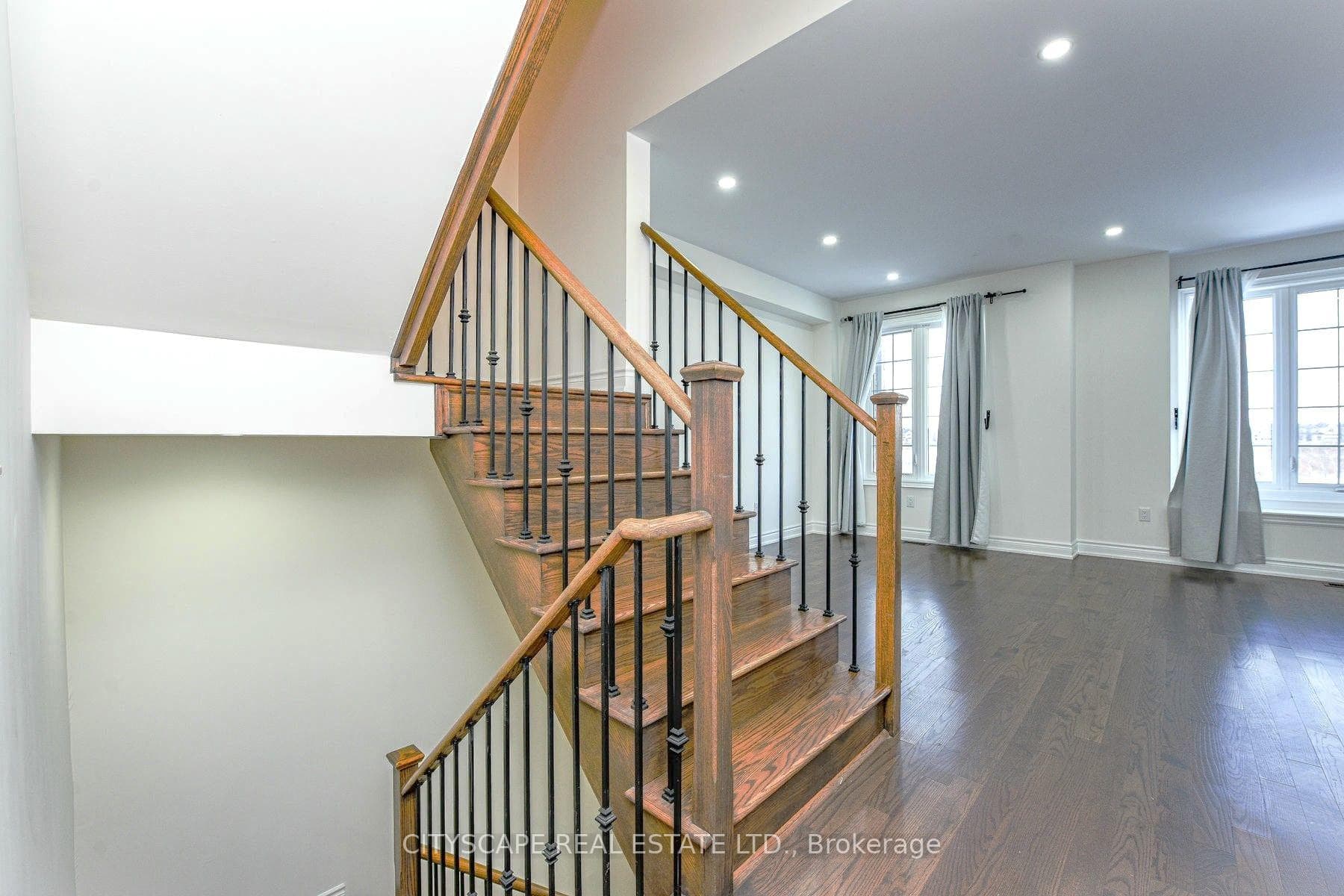 8652 Financial Drive photo 7