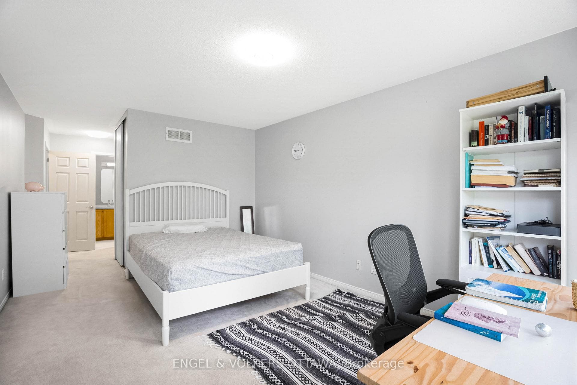 8 Glenrill Place photo 31
