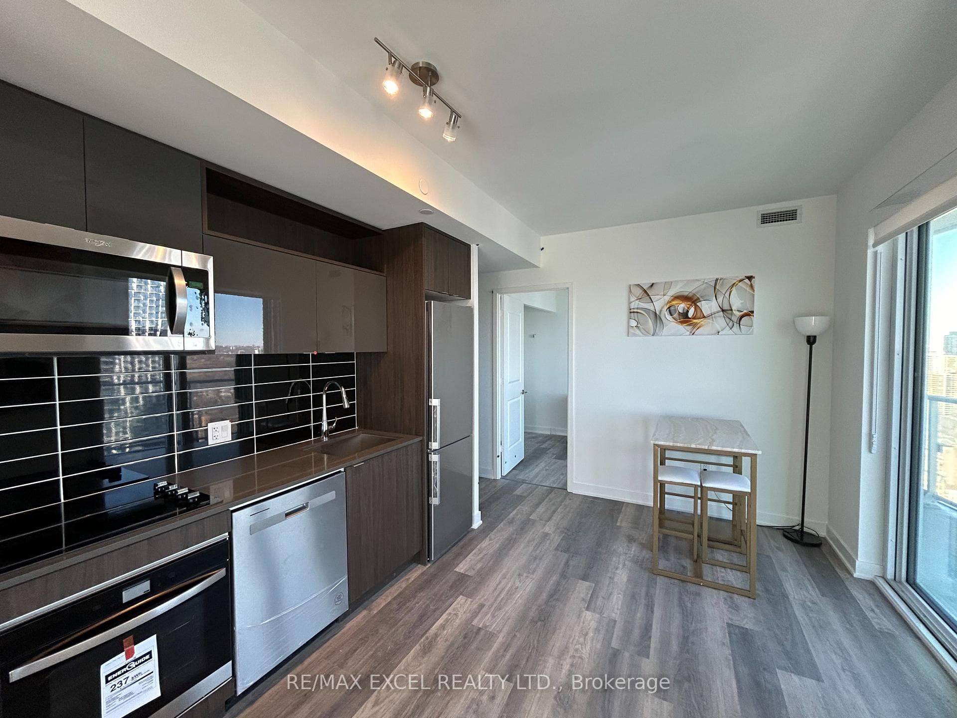 100 Dalhousie Street Unit 3707 photo 7
