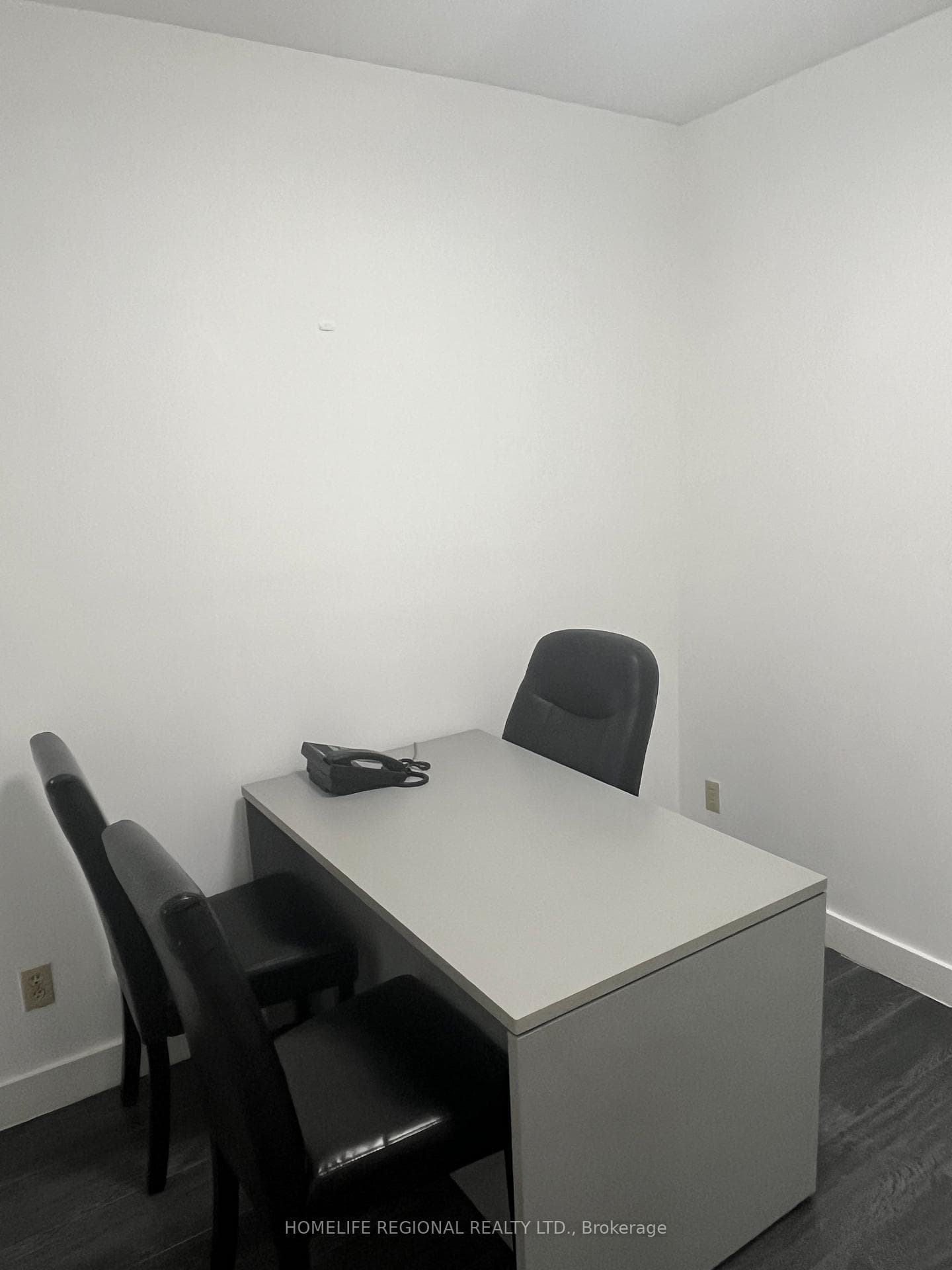823 College Street Unit Office No. 9 photo 2
