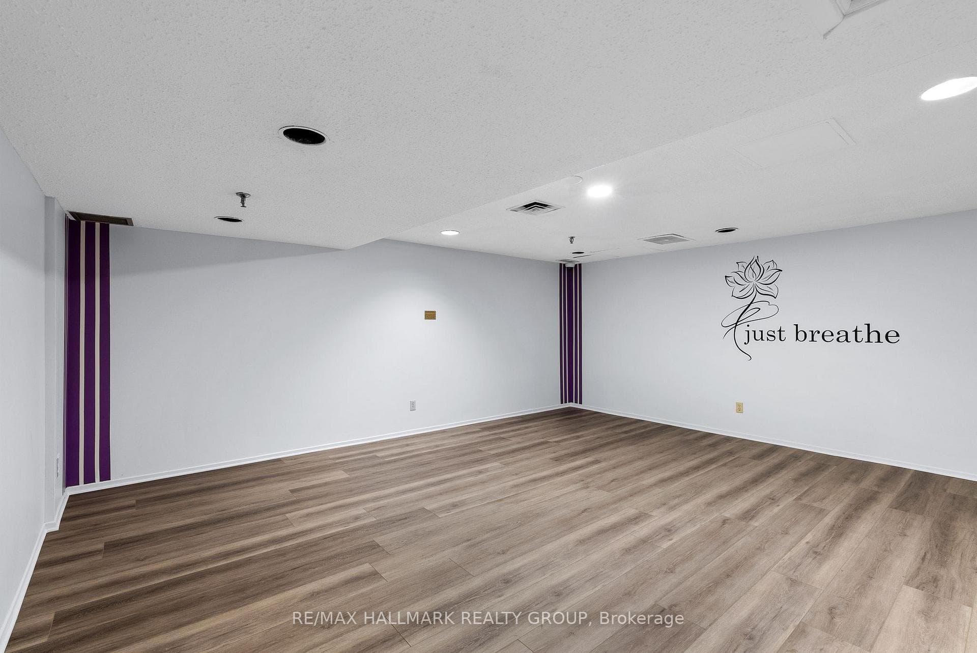 2871 Richmond Road Unit 411 photo 16