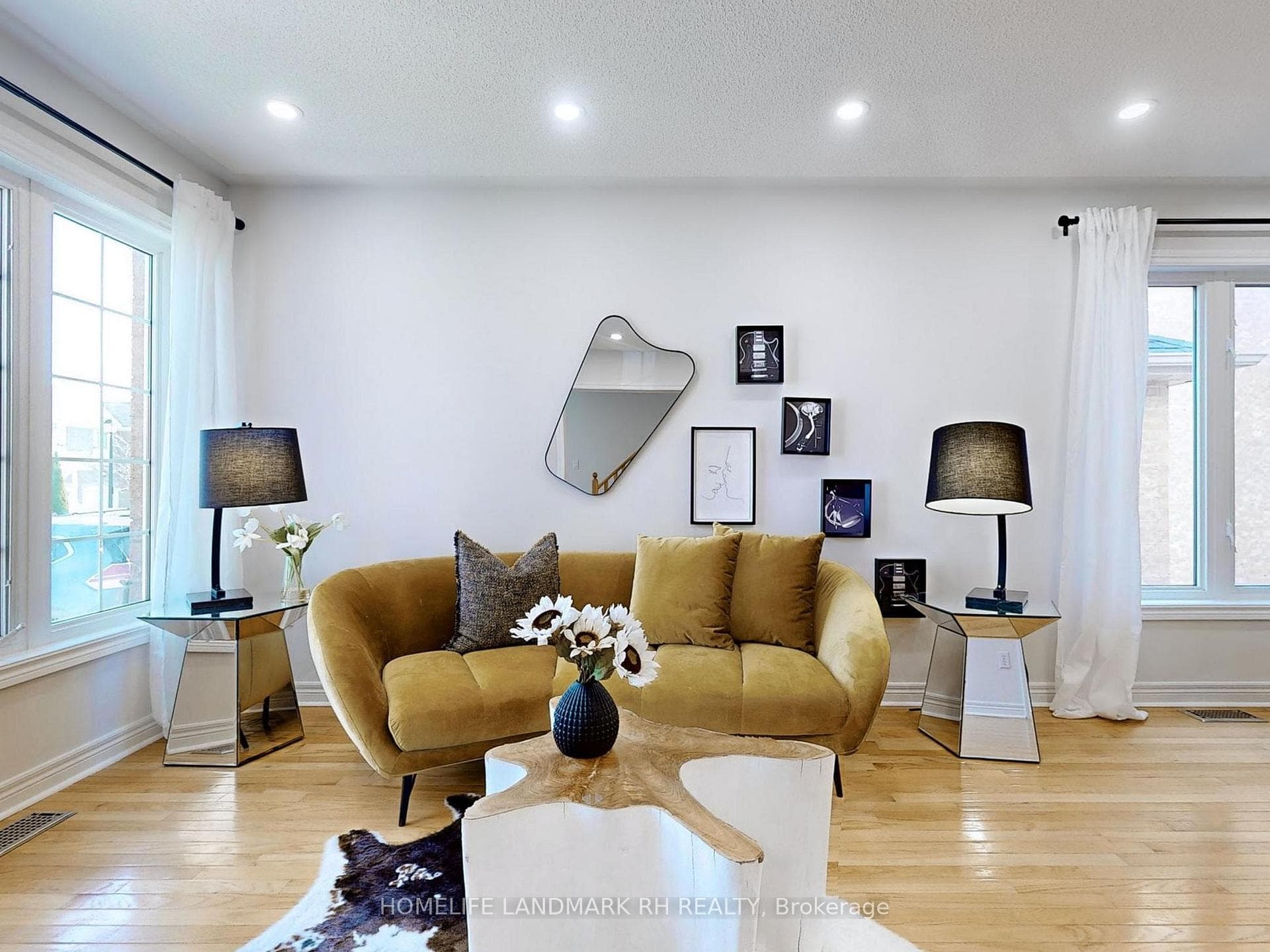 362 Woodfern Way photo 3
