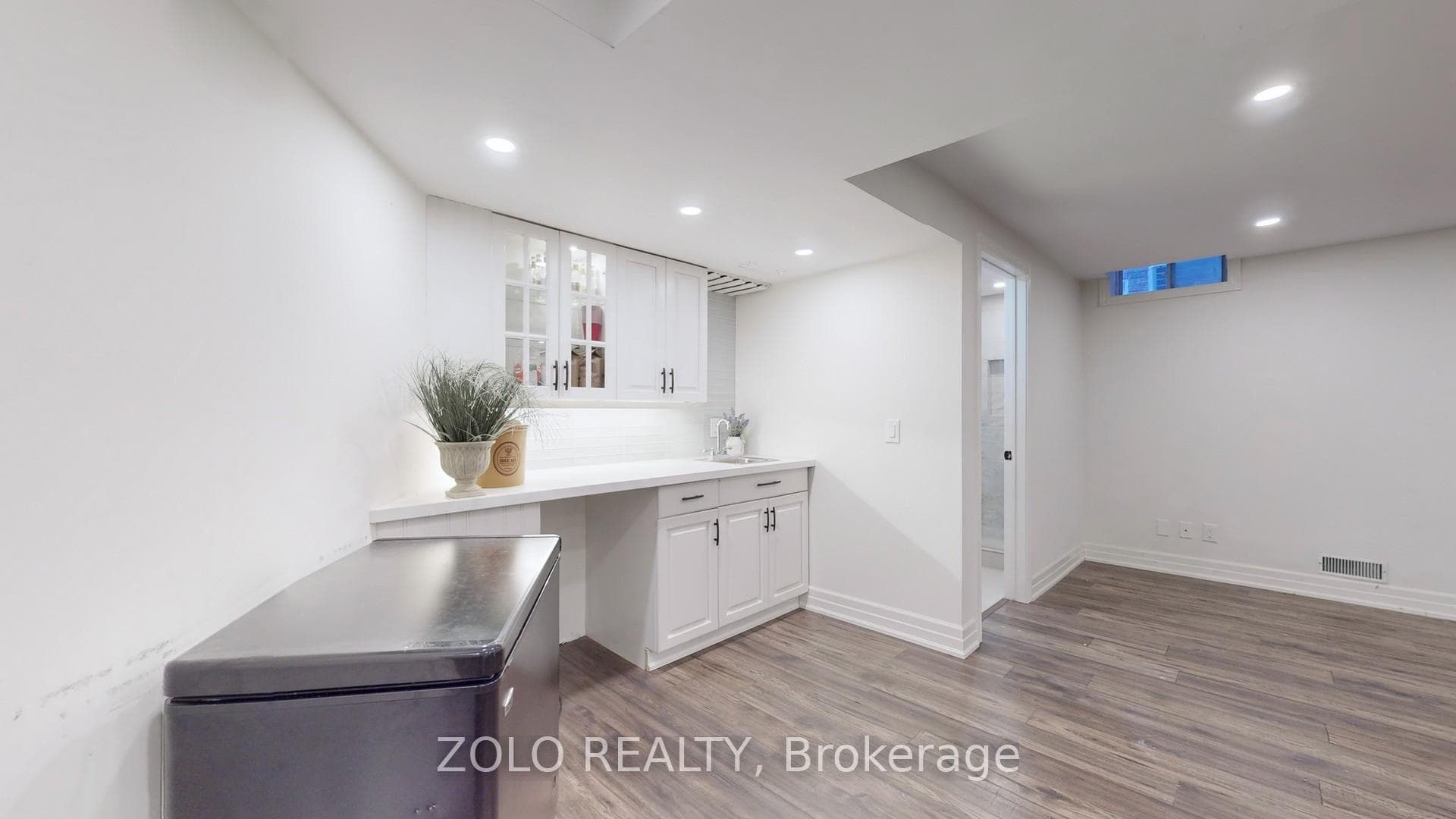 52 Buckhorn Avenue photo 29