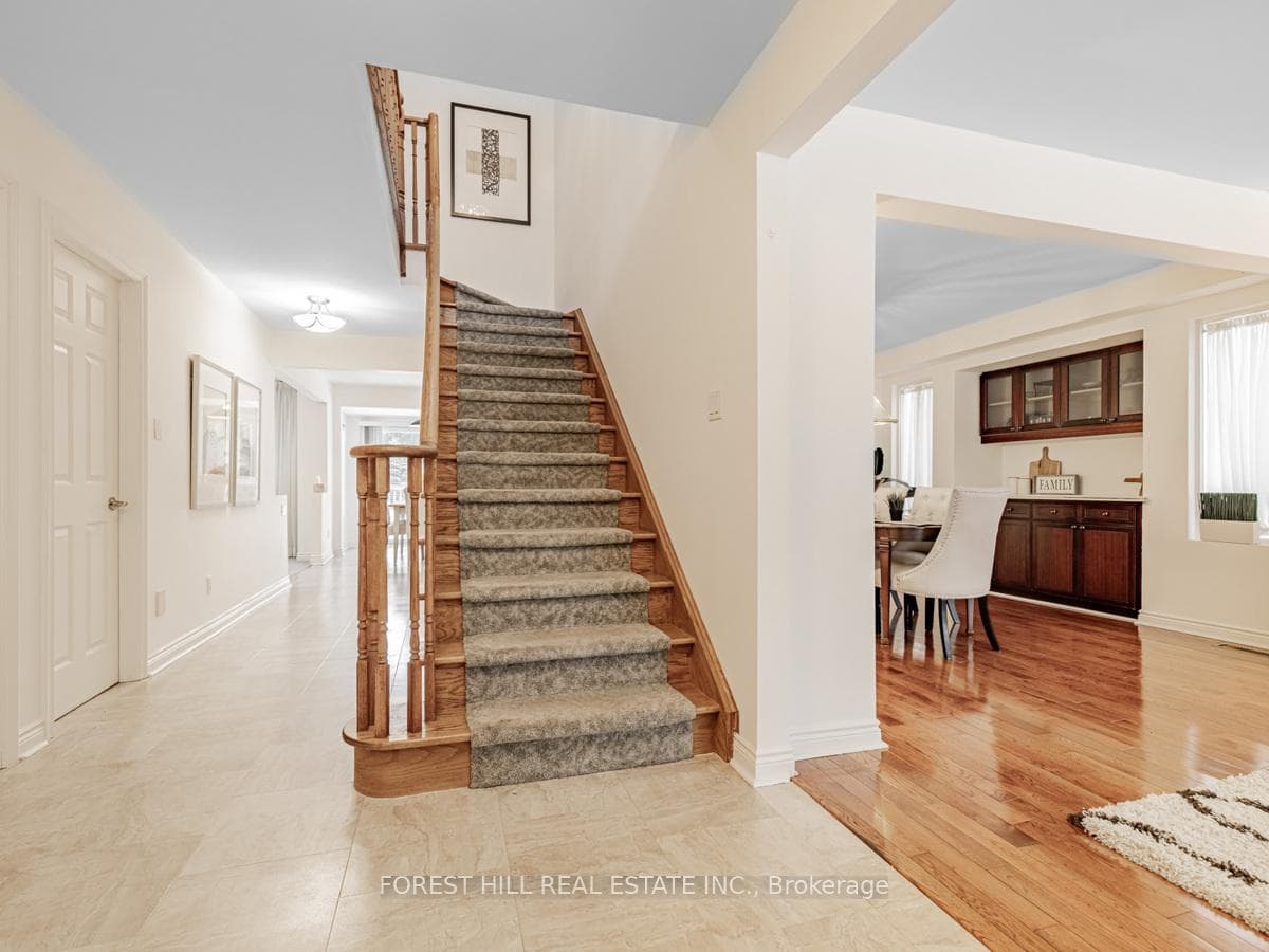 128 Parkview Avenue photo 4