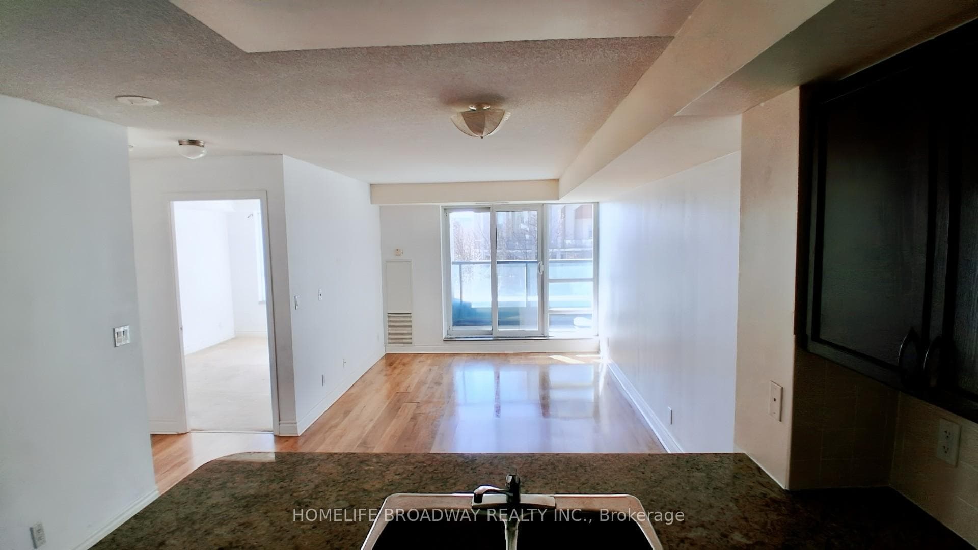 75 South Town Centre Boulevard Unit 206 photo 15