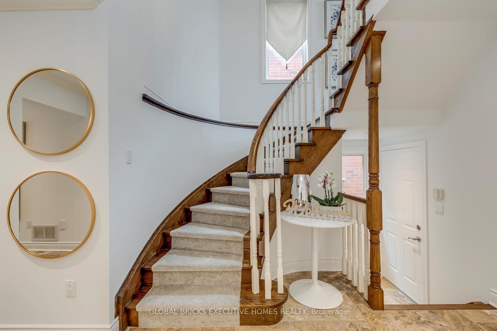 5690 Wells Place photo 12