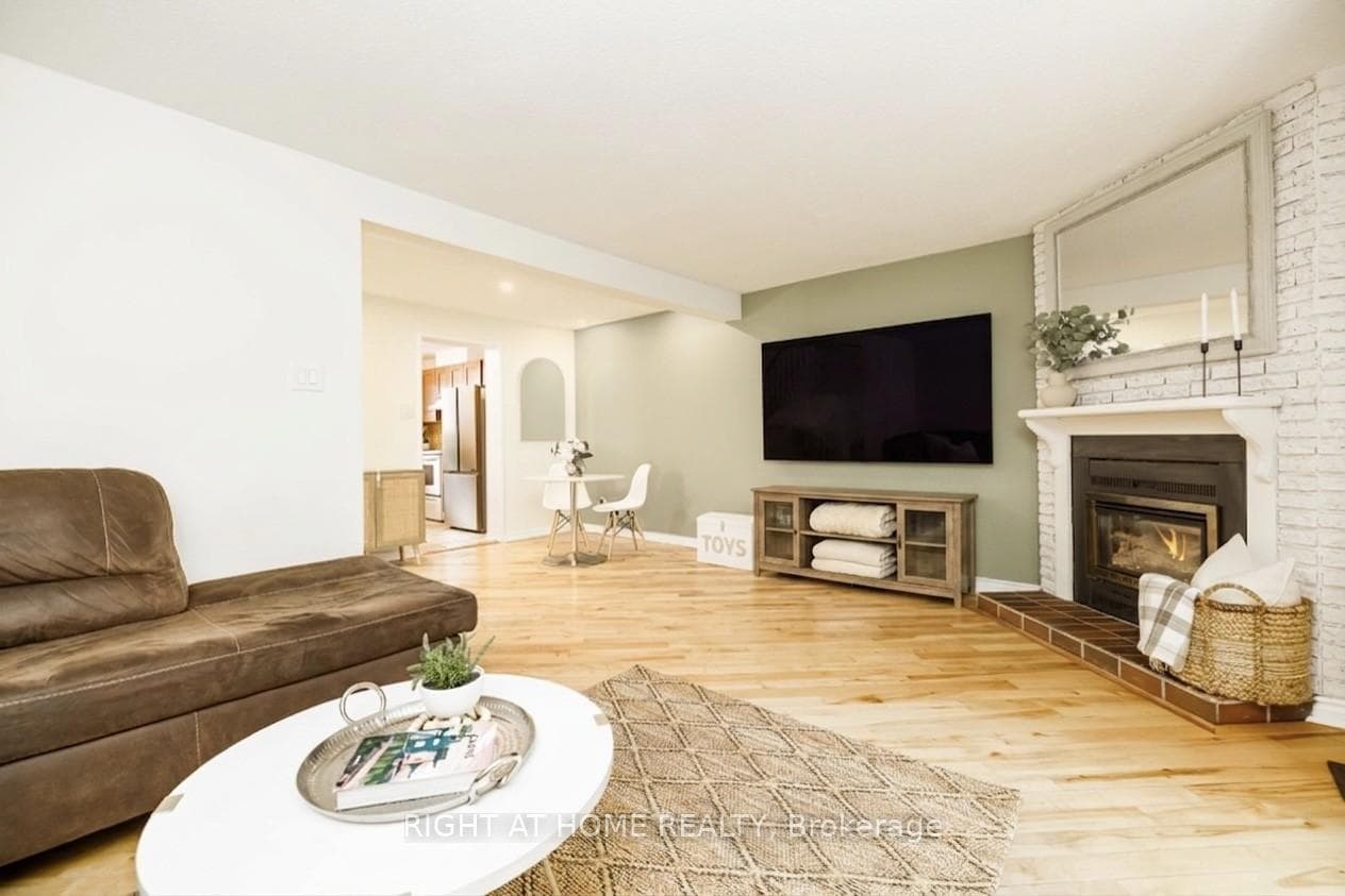 30 Berkshire Way photo 10