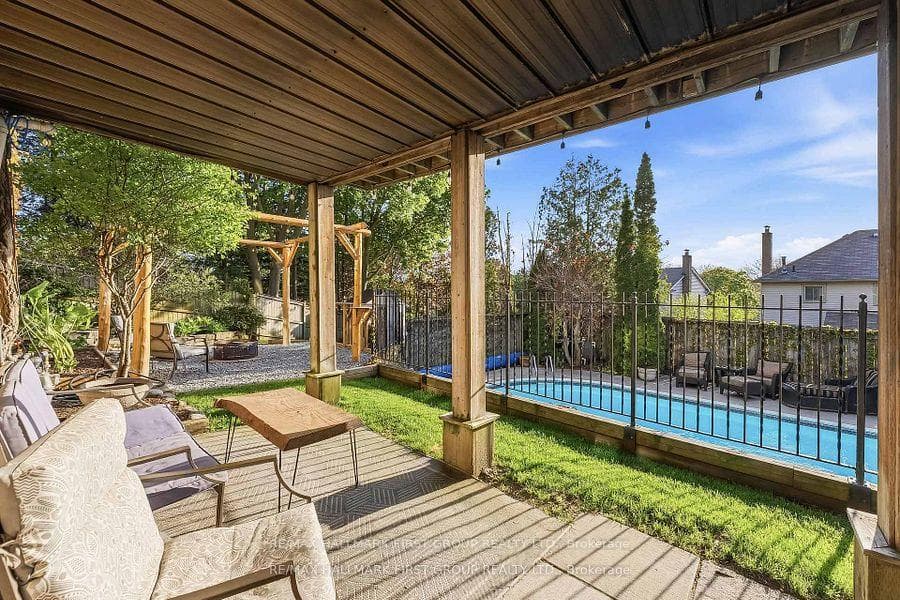14 Ormandy Court photo 39
