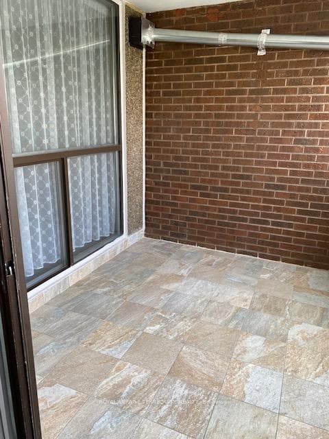 50 Elm Drive Unit 604 photo 21