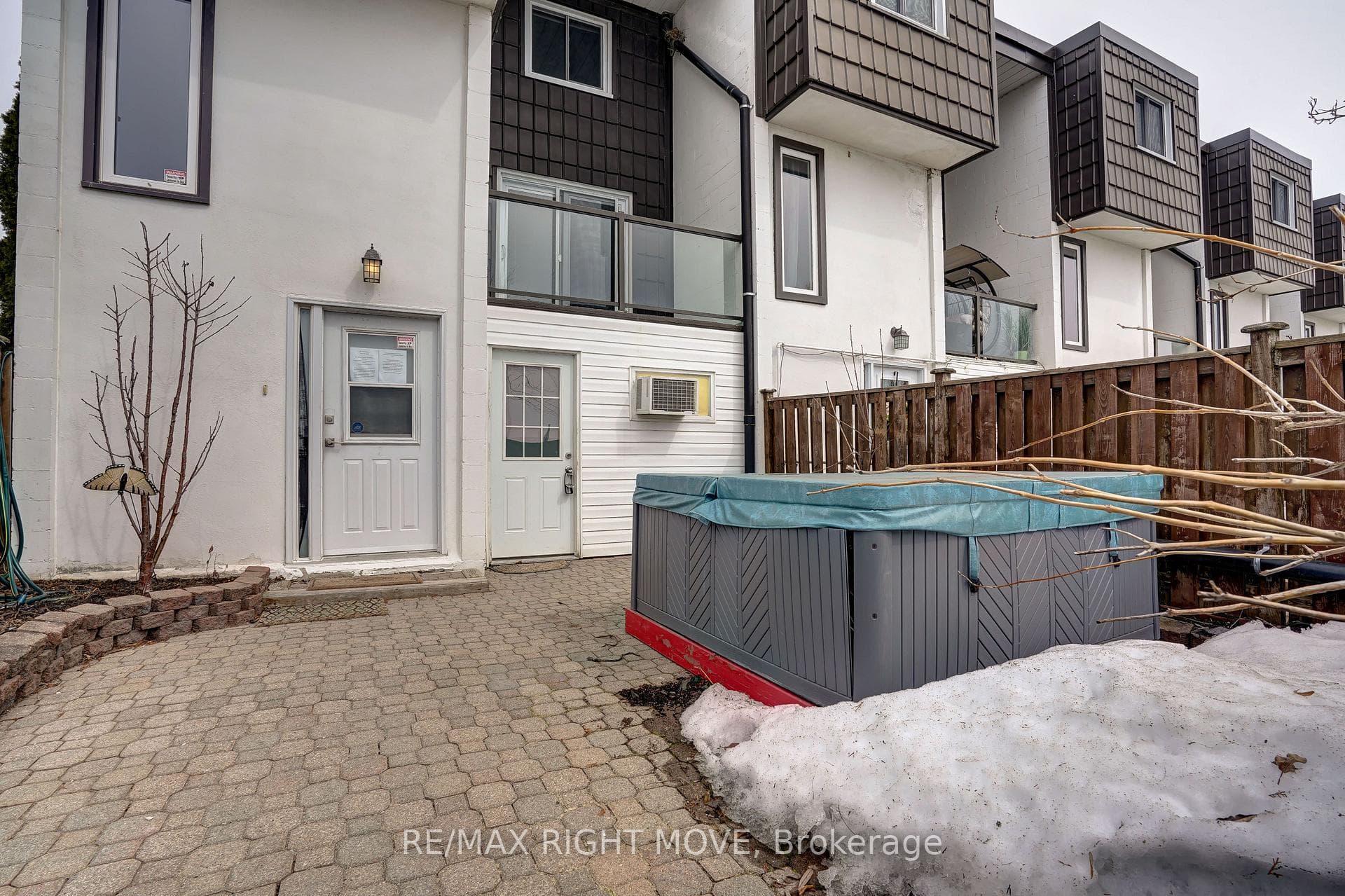 40 Victoria Crescent Unit 15 photo 25