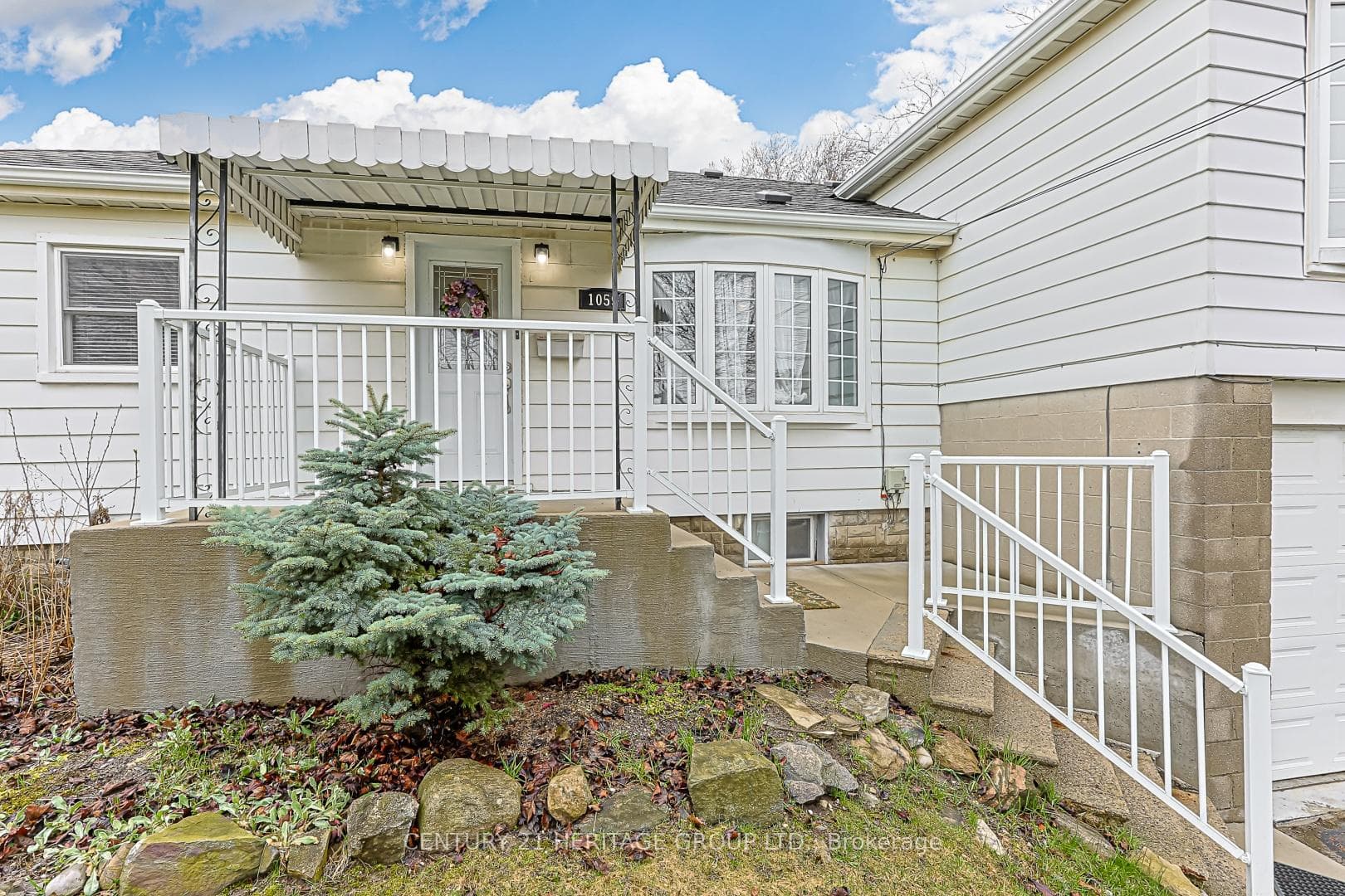 1059 Gorham Street photo 5