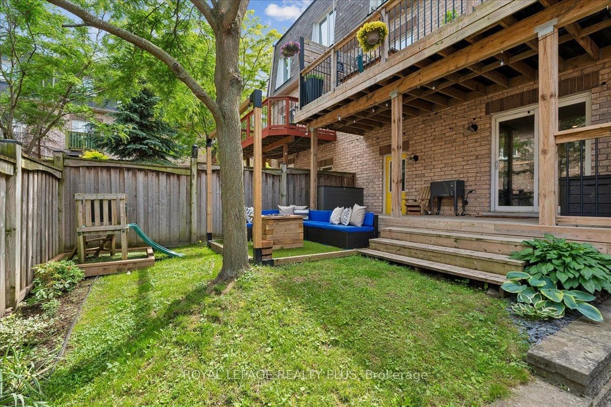 29 Jeremiah Lane photo 34