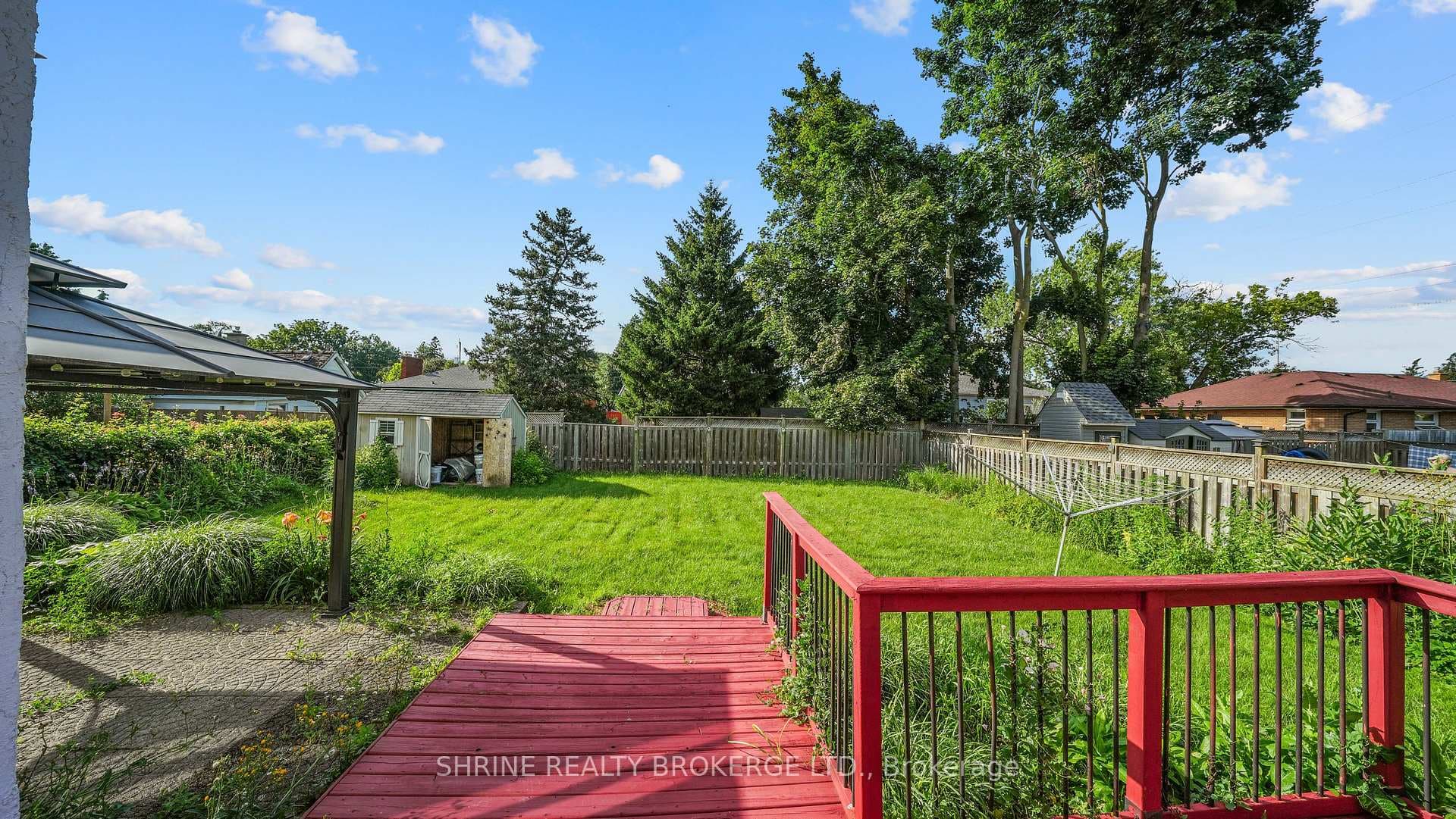 1632 Haig Street photo 35