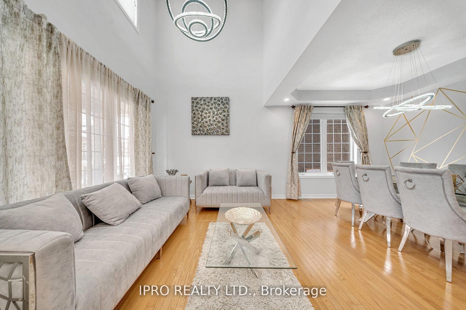 15 Frassino Drive photo 7