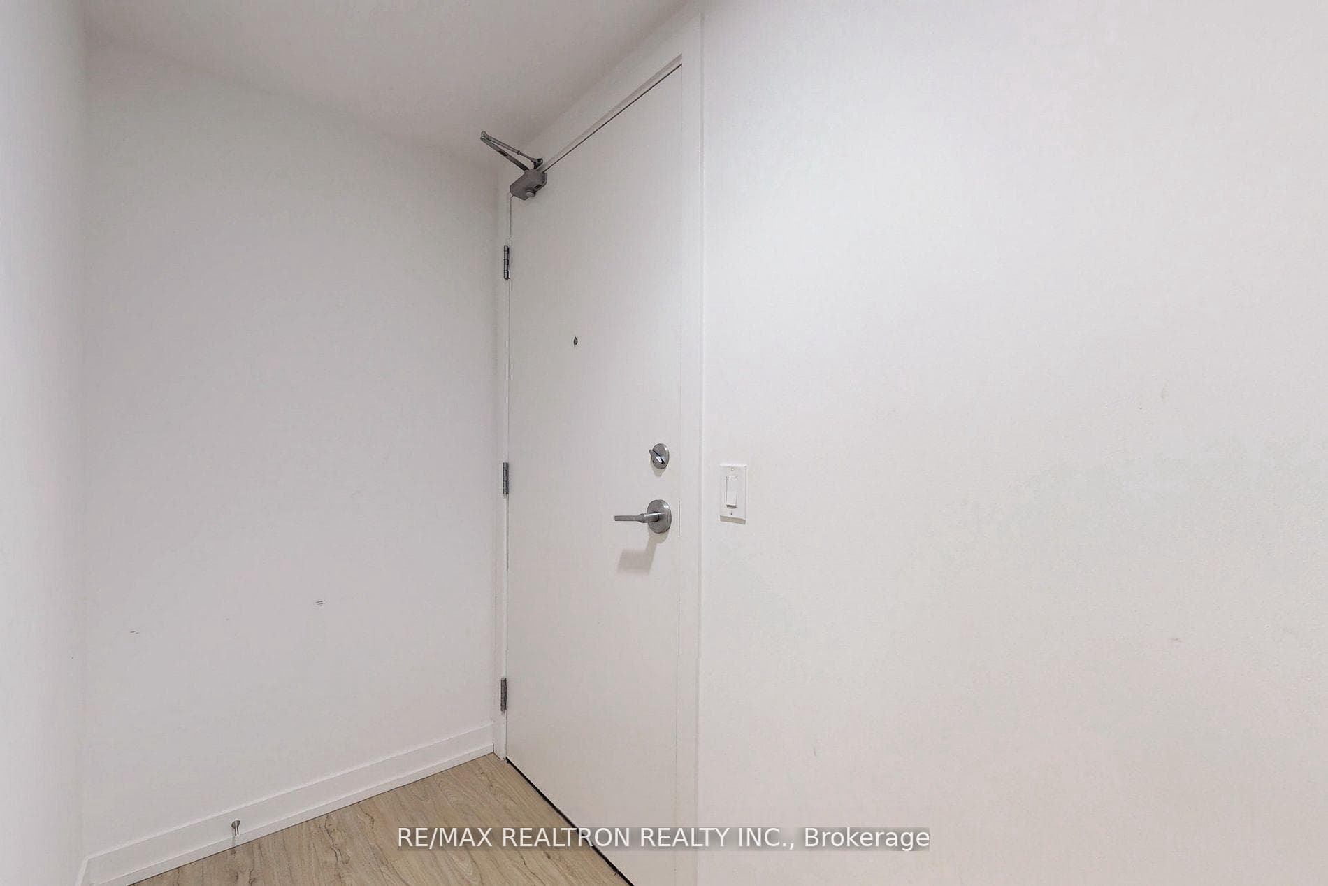 85 Wood Street Unit 2803 photo 6