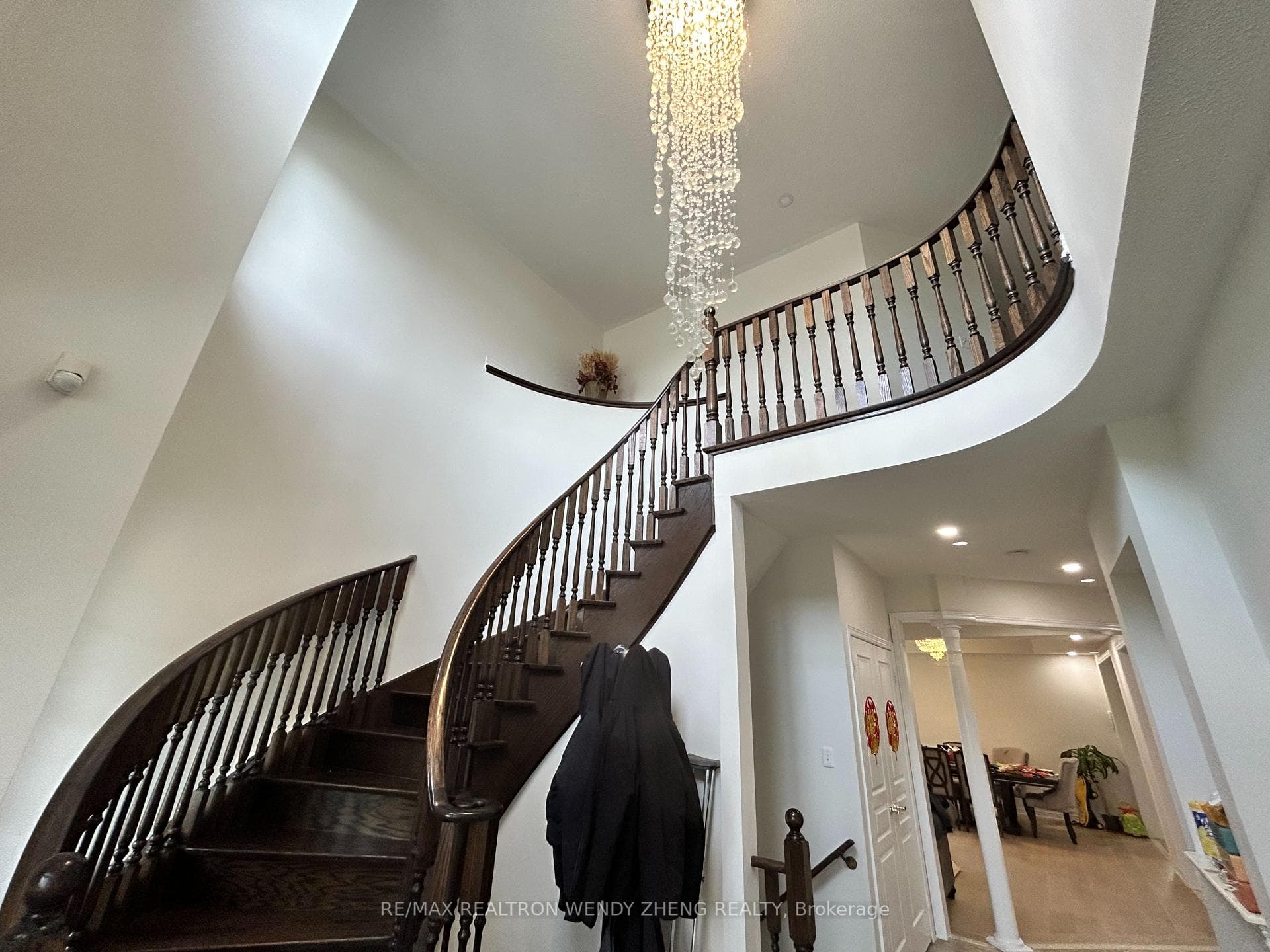 1137 ATKINS Drive photo 2