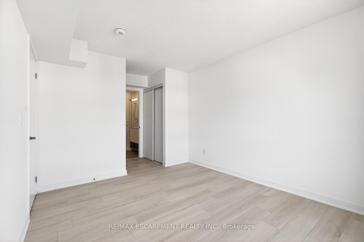 1121 Cooke Boulevard Unit 32 photo 34