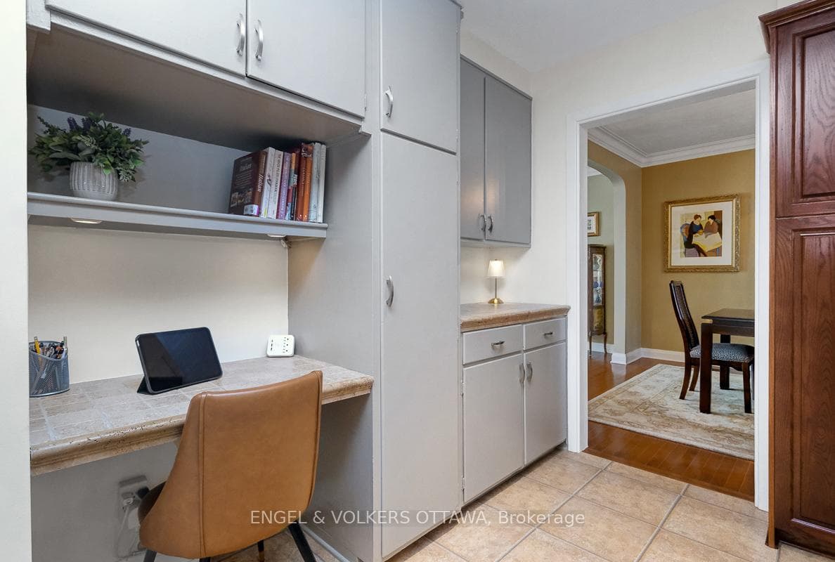 10 Rock Avenue photo 12