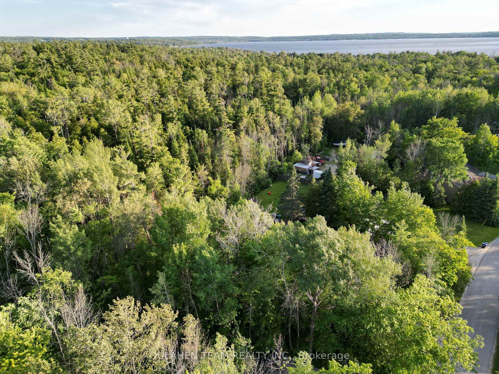 167 Forest Harbour Parkway photo 2
