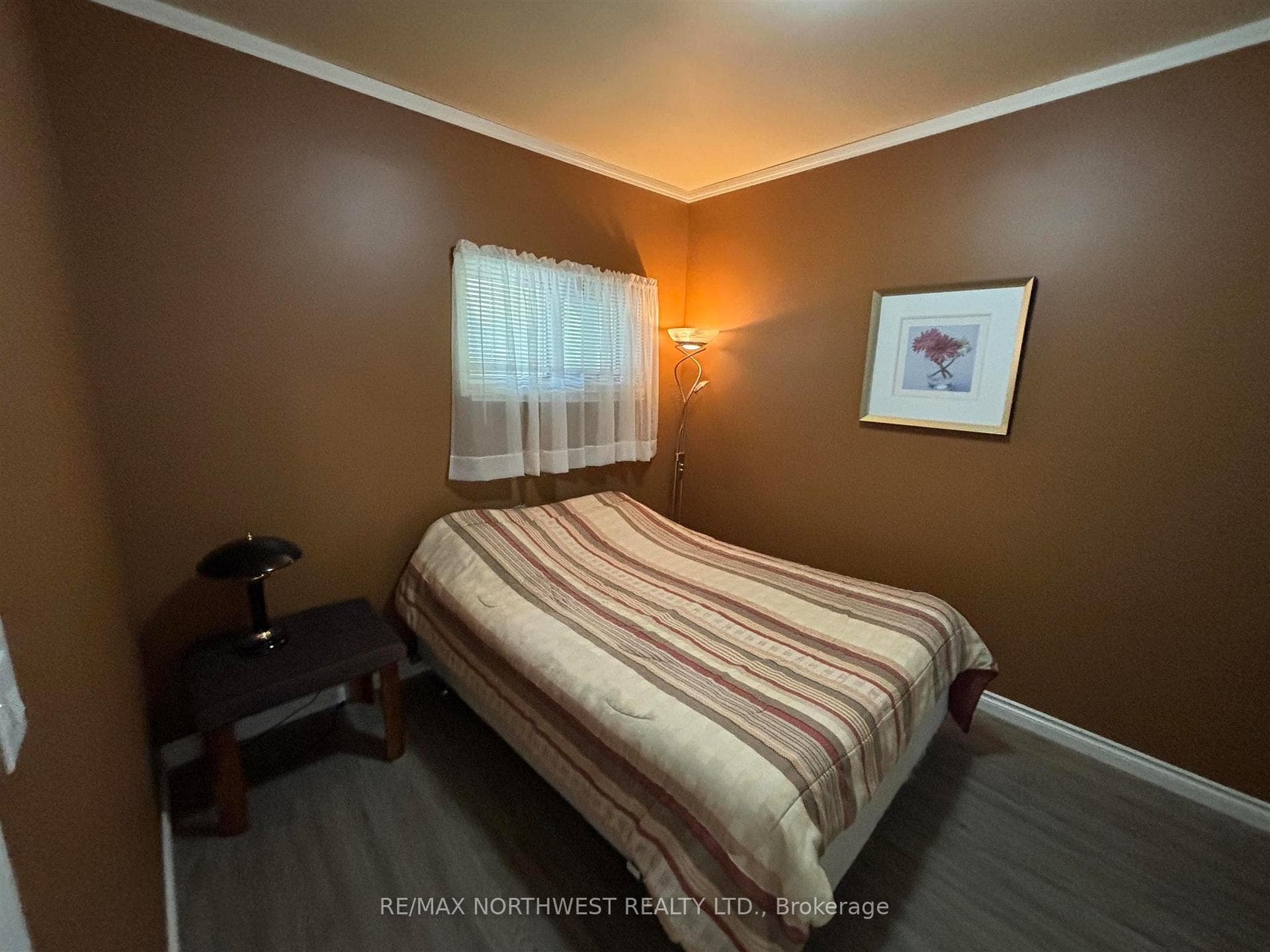 58 NORMAN DR photo 17