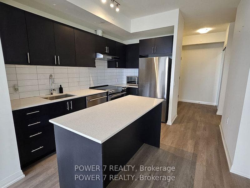 9000 Jane Street Unit 1620 photo 3