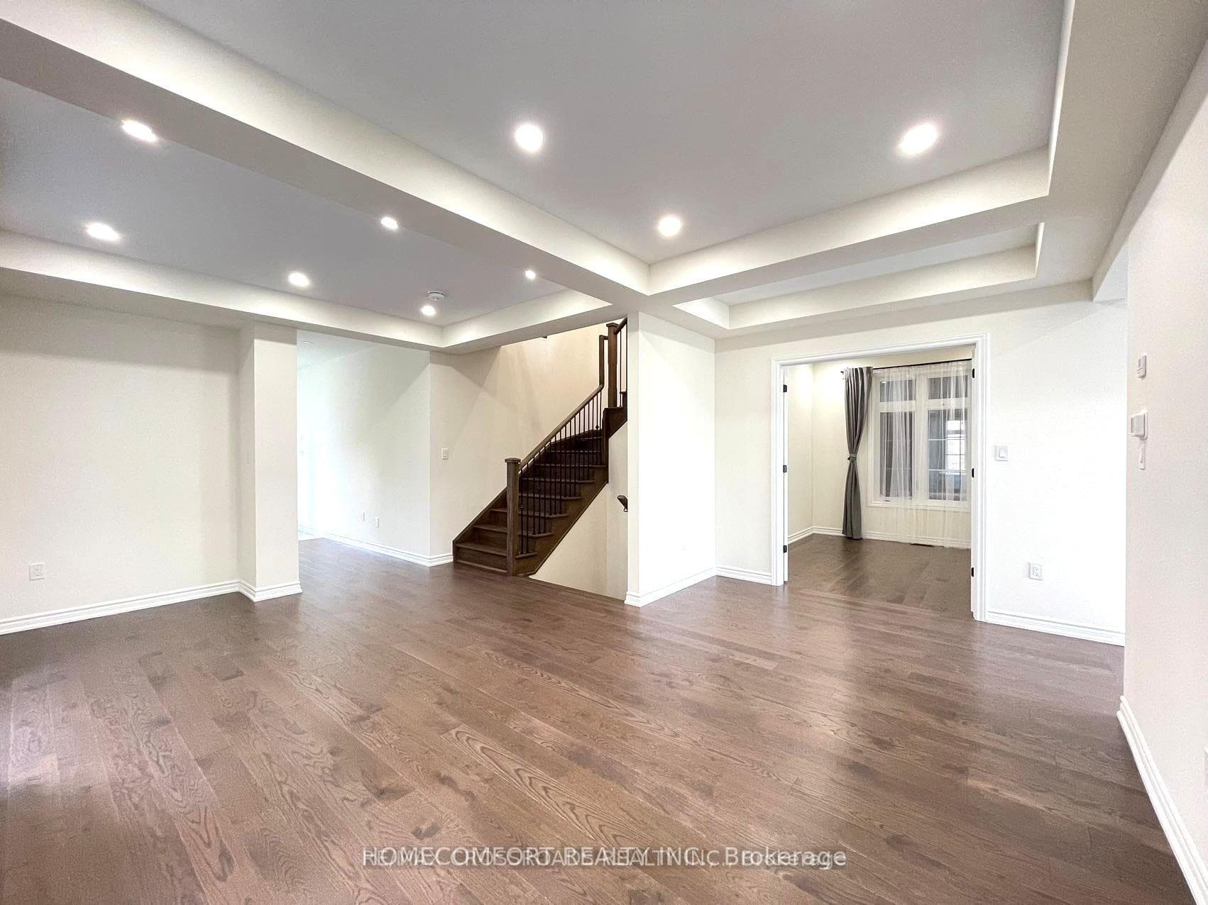 68 Kentledge Avenue photo 7