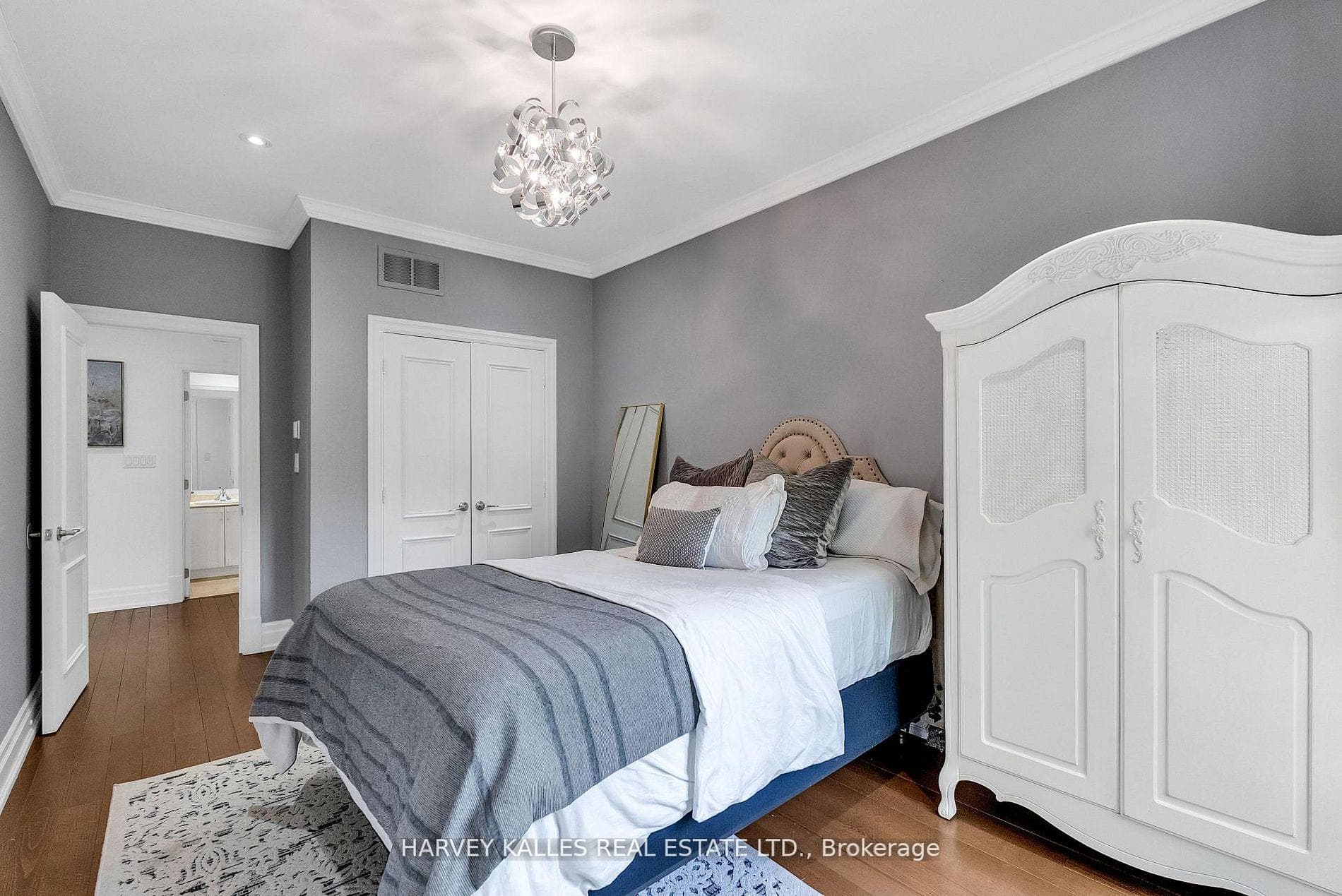 51 York Mills Road Unit 313 photo 29