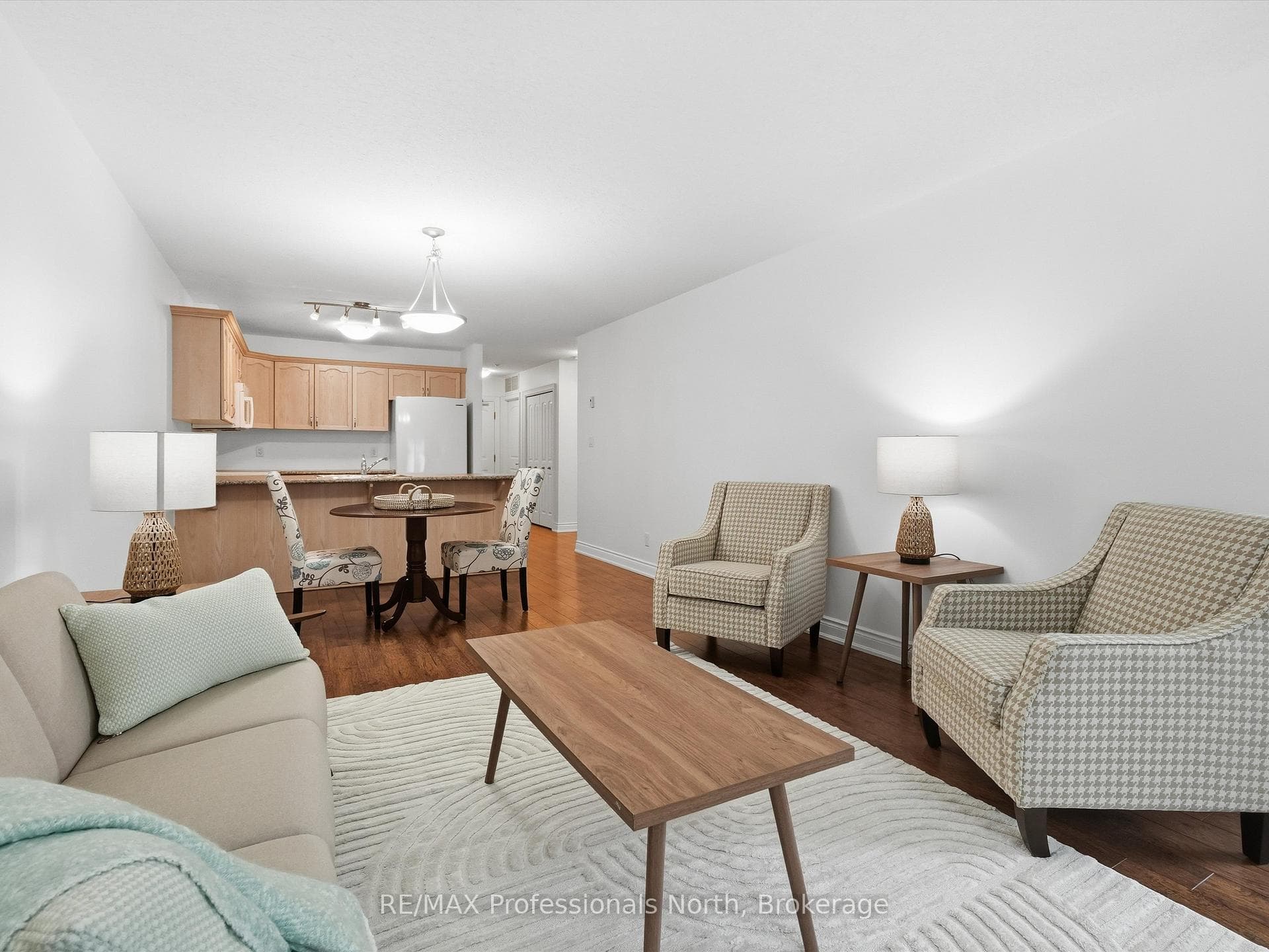 10A Kimberley Avenue Unit 206 photo 3