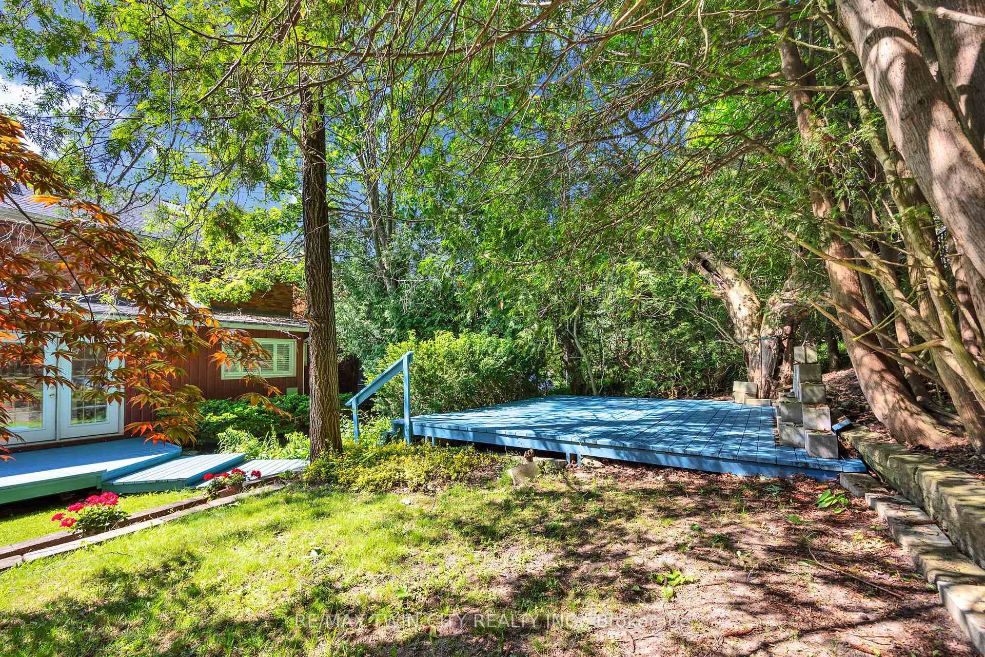 182 UNION Boulevard photo 30