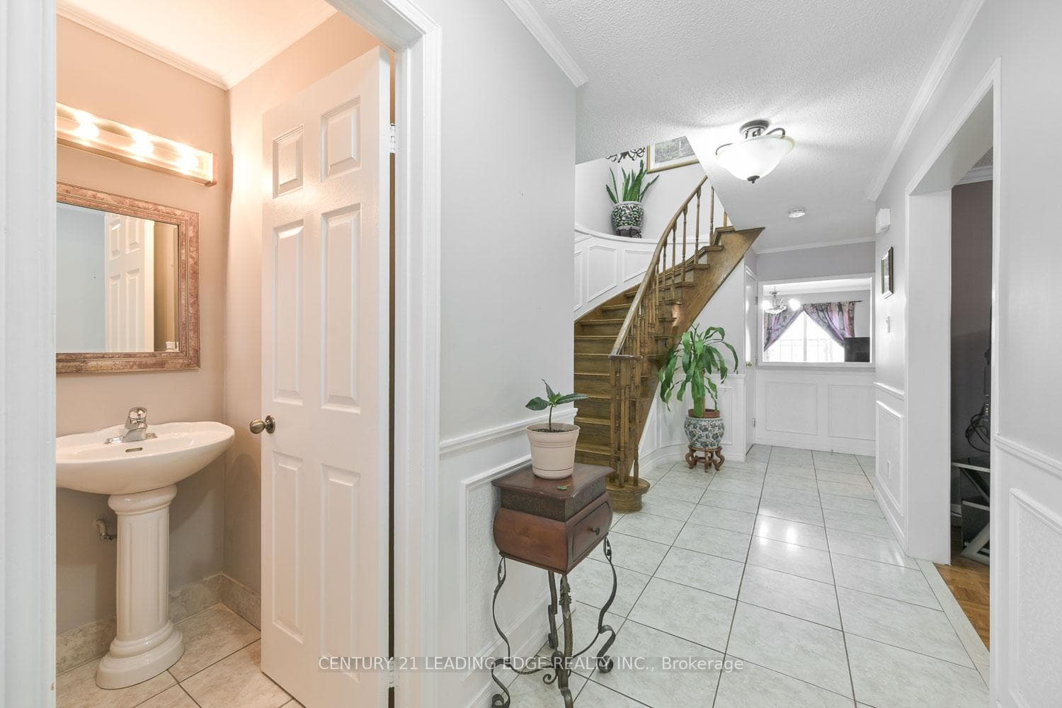 33 Spragg Circle photo 5