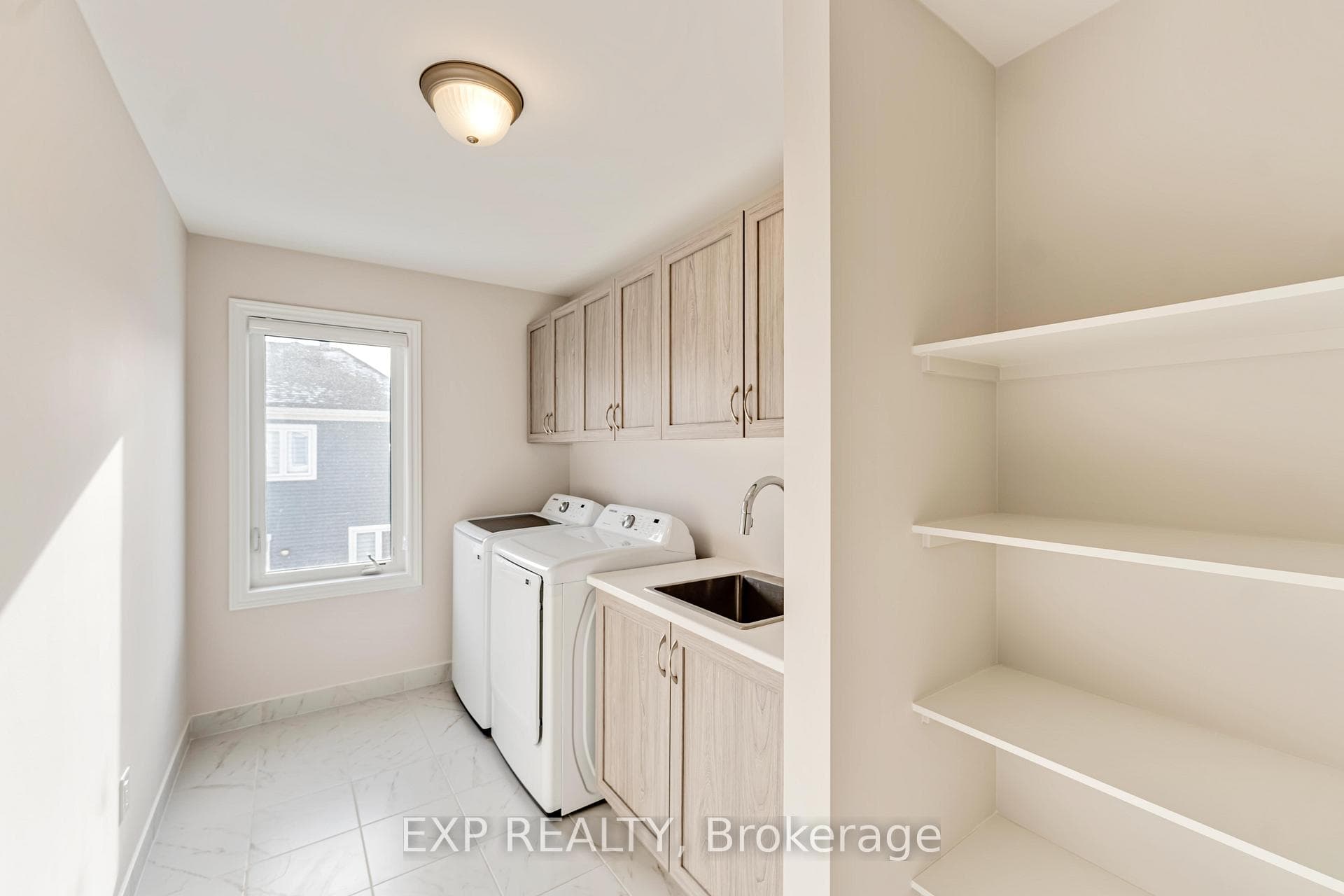 170 Aubrais Crescent photo 24