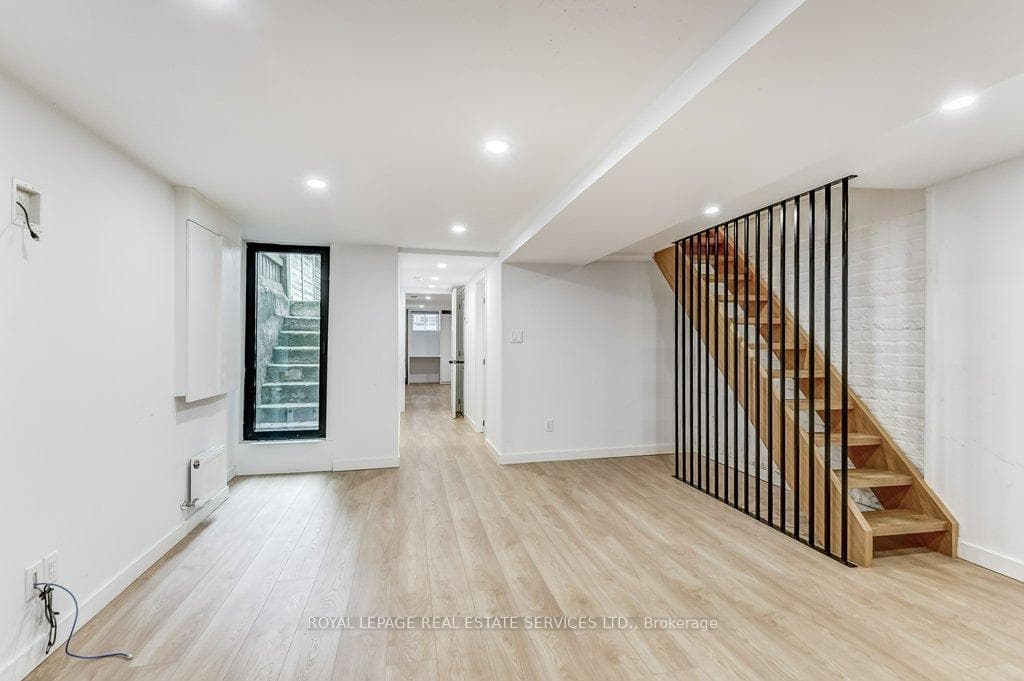 10 Fennings Street Unit 1 photo 28