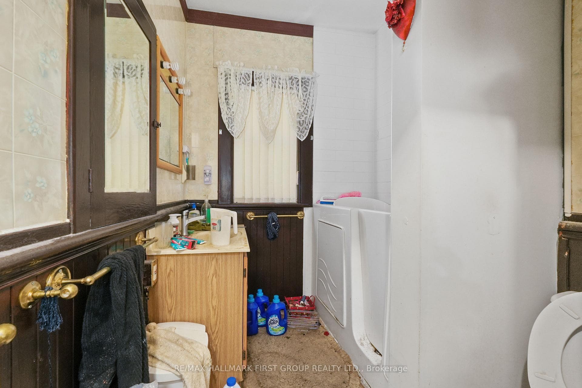 357 George Street photo 21