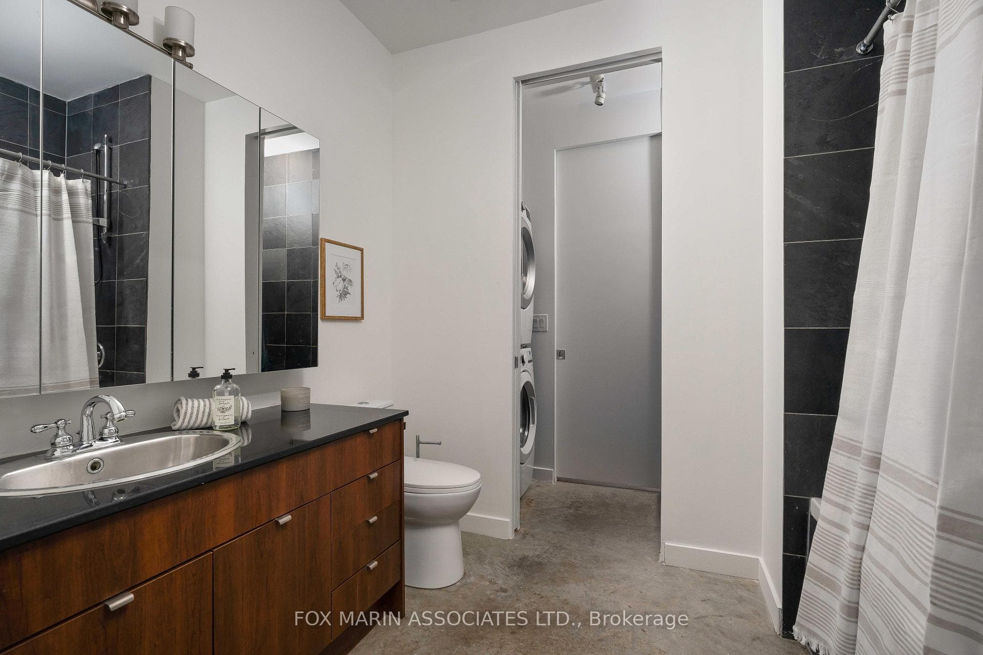 23 Brant Street Unit 703 photo 24