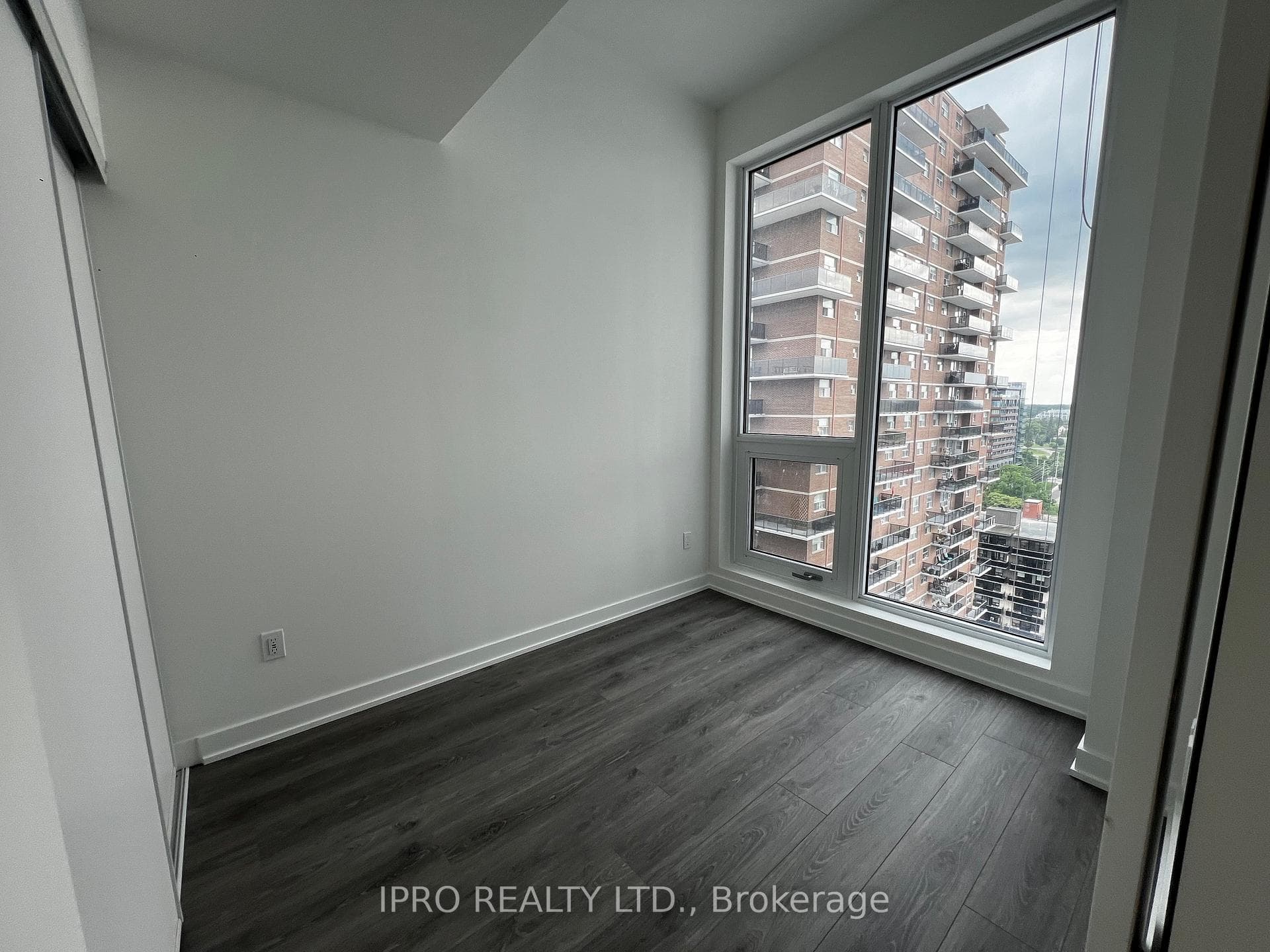 28 Ann Street Unit 1412 photo 9