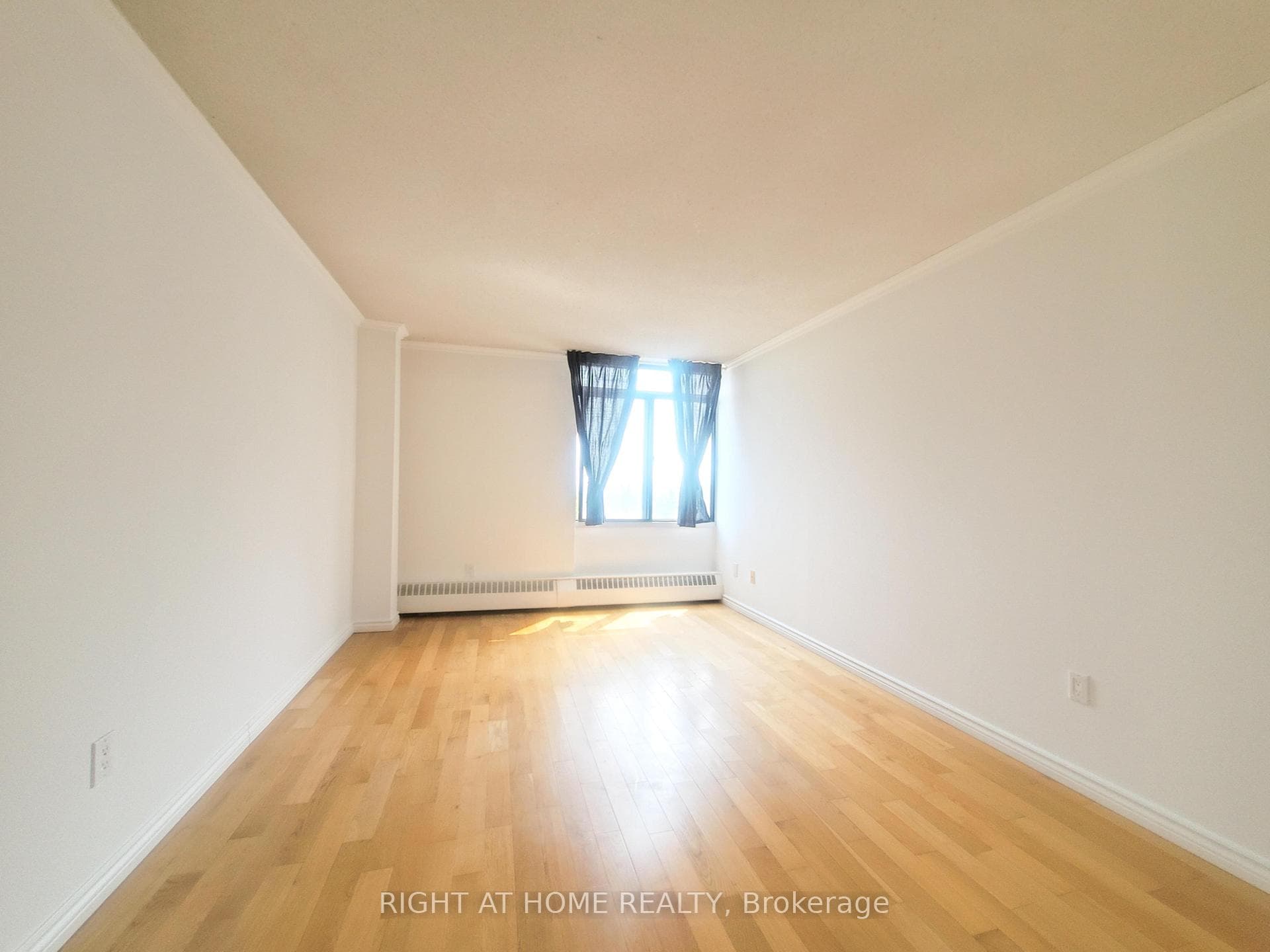3300 Don Mills Road Unit 607 photo 22