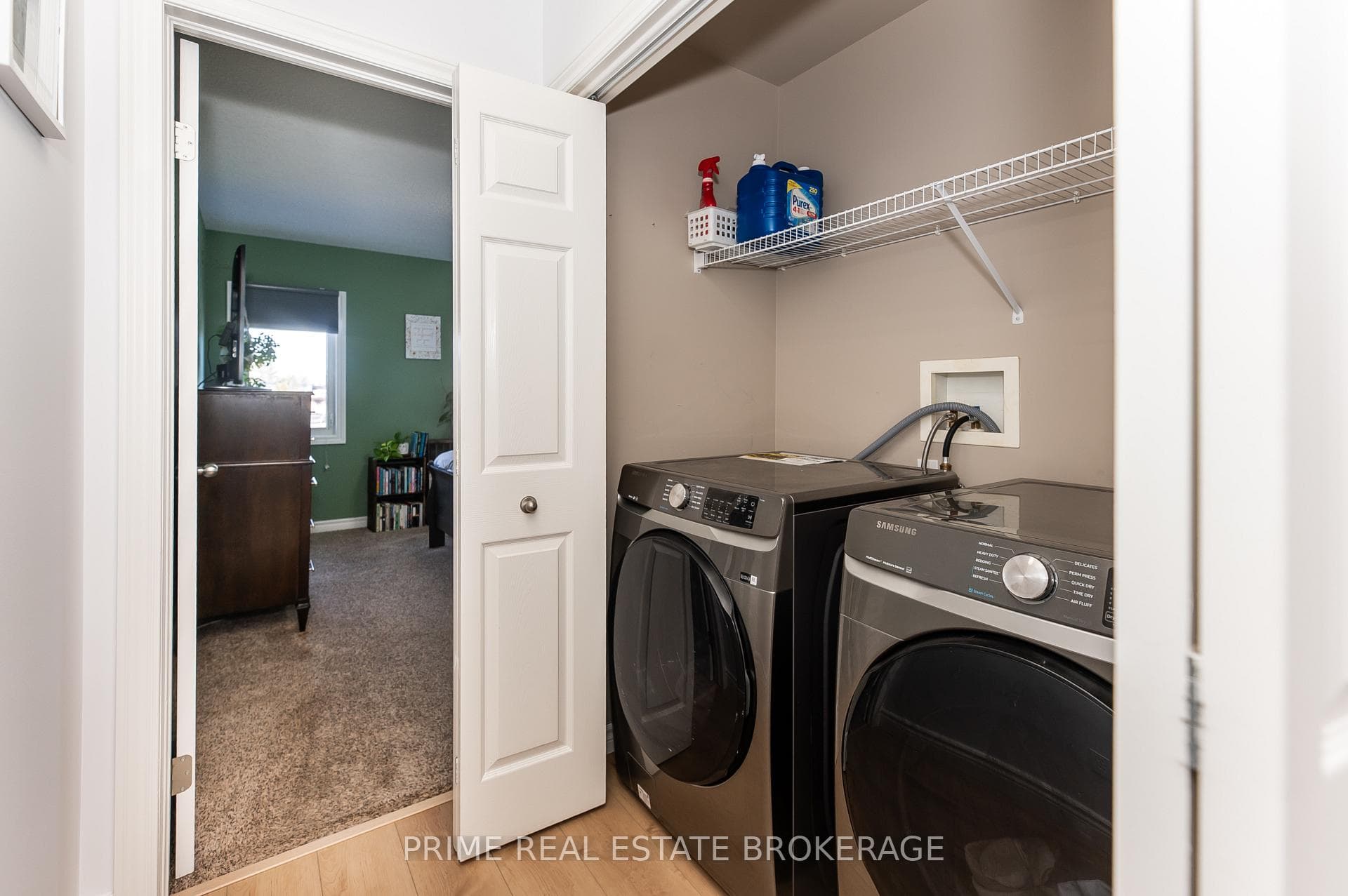41 Pear Tree Avenue photo 32
