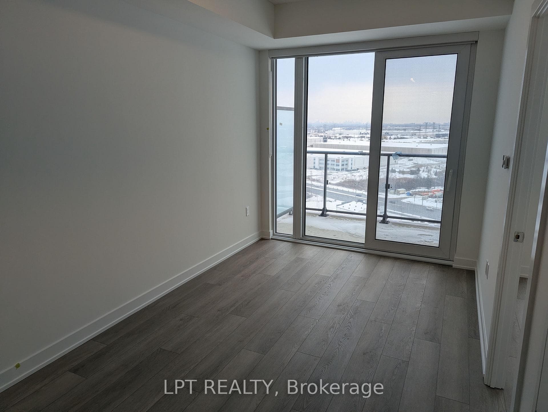 15 Skyridge Drive Unit 1503 photo 10