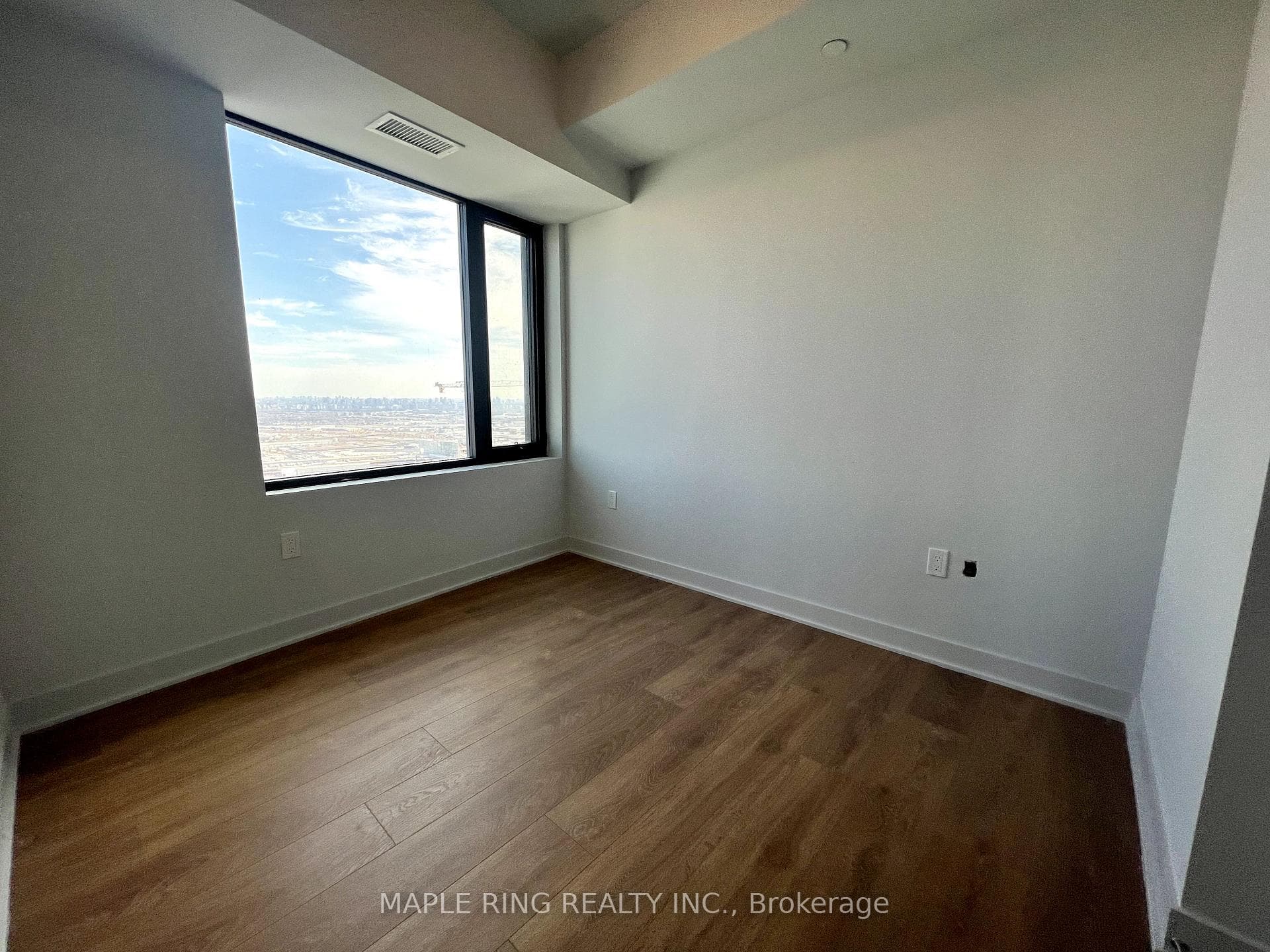2920 Highway 7 Road Unit 4807 photo 7