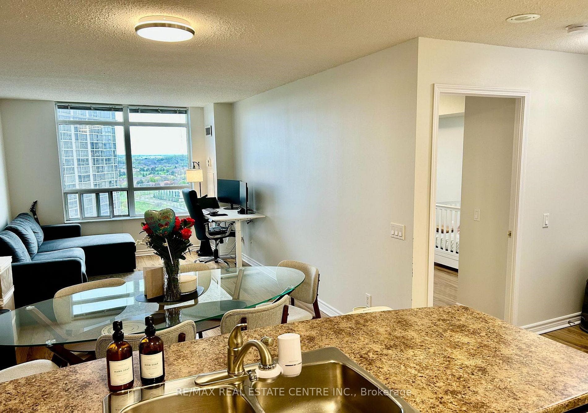 35 Kingsbridge Garden Circle Unit 1804 photo 11