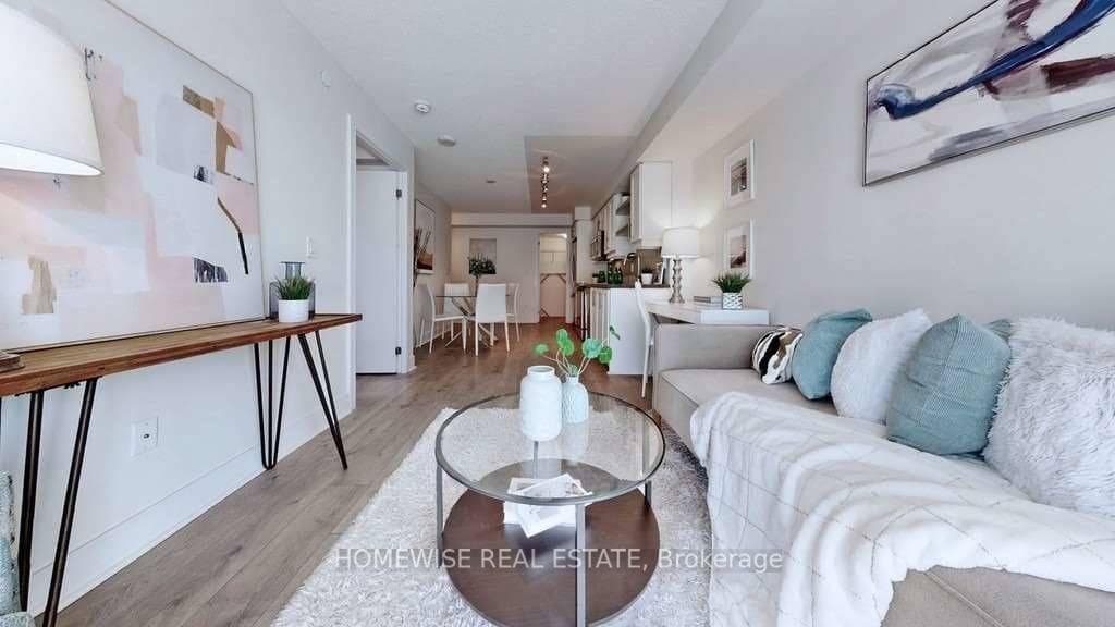 525 Adelaide Street Unit 324 photo 5