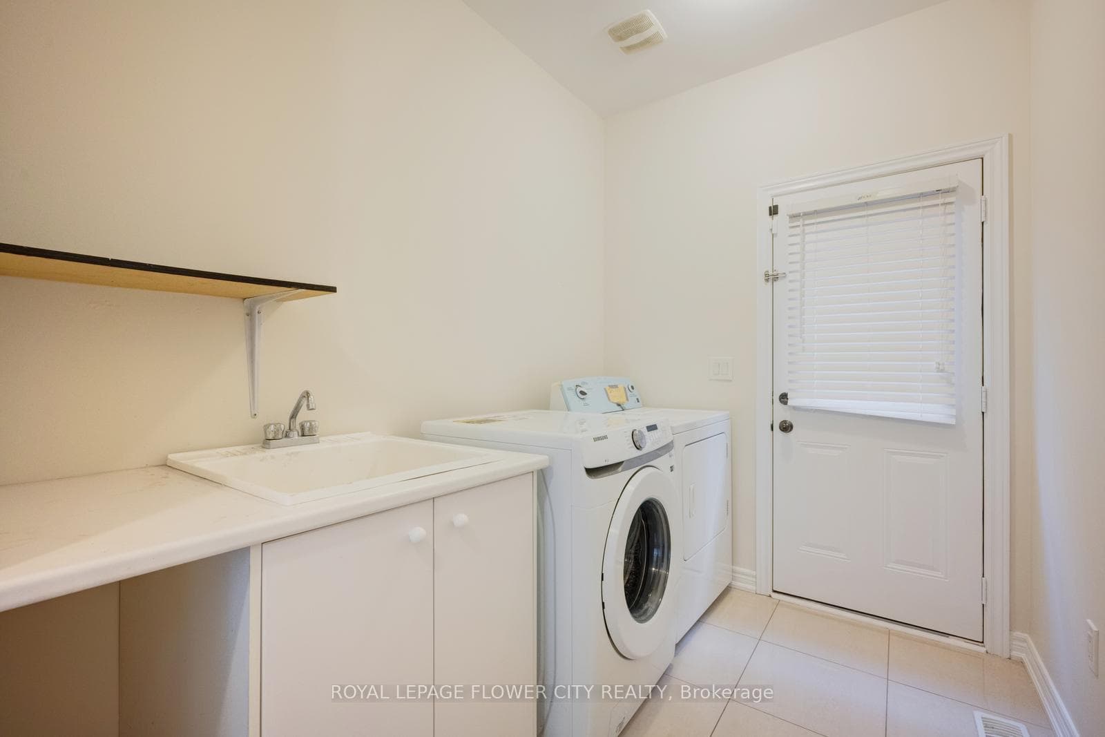 7 Tonalite Road photo 32