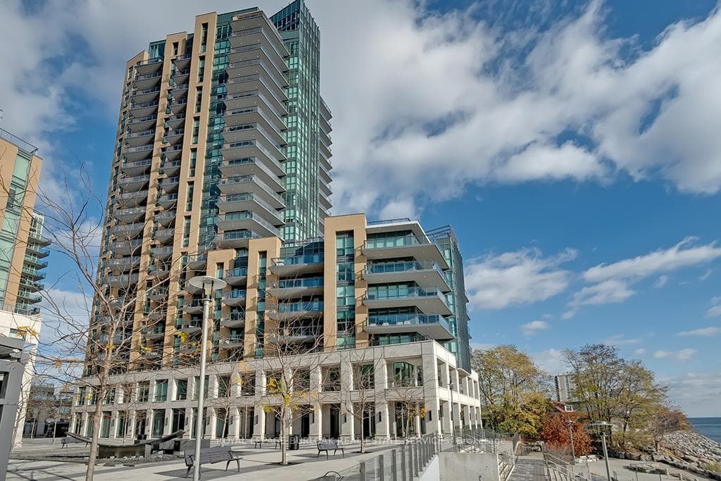2060 Lakeshore Road Unit 203 photo 2