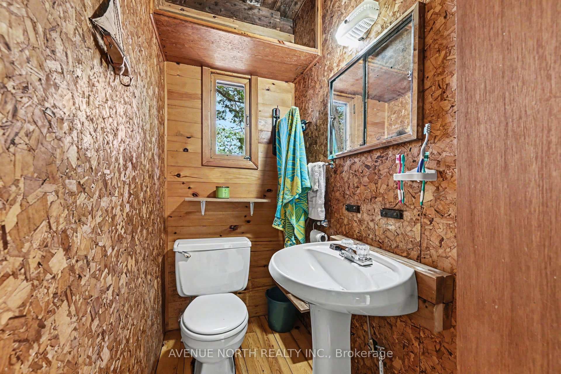 366 Holly Lane photo 14