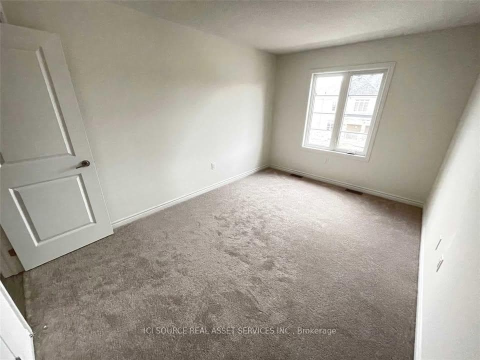 33 Macpherson Street photo 22