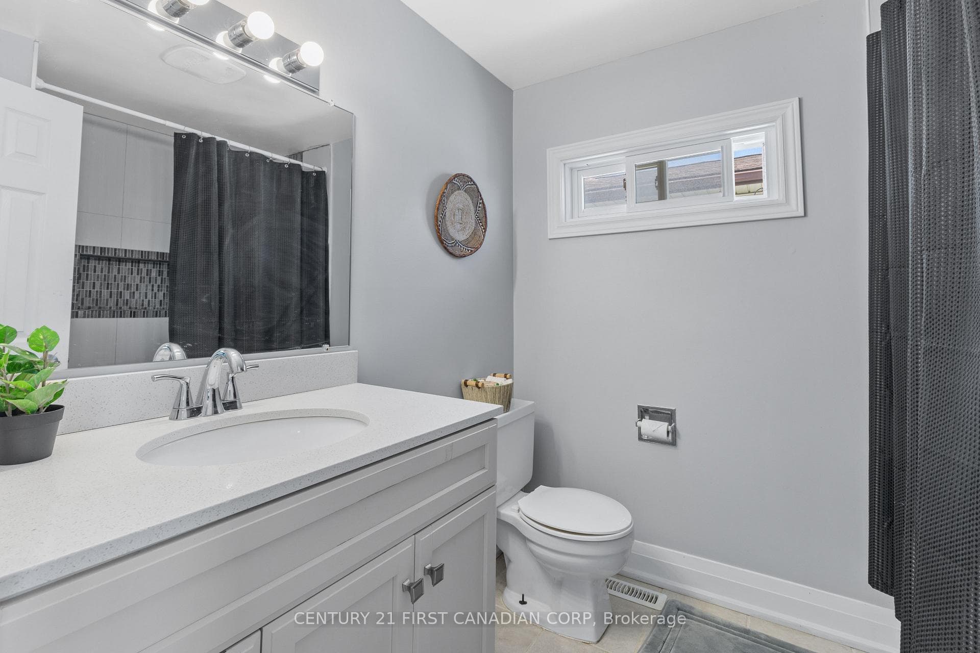 35 Chancton Crescent photo 18