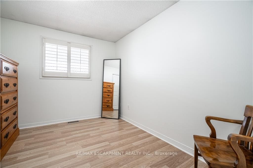 3 Novoco Drive photo 10