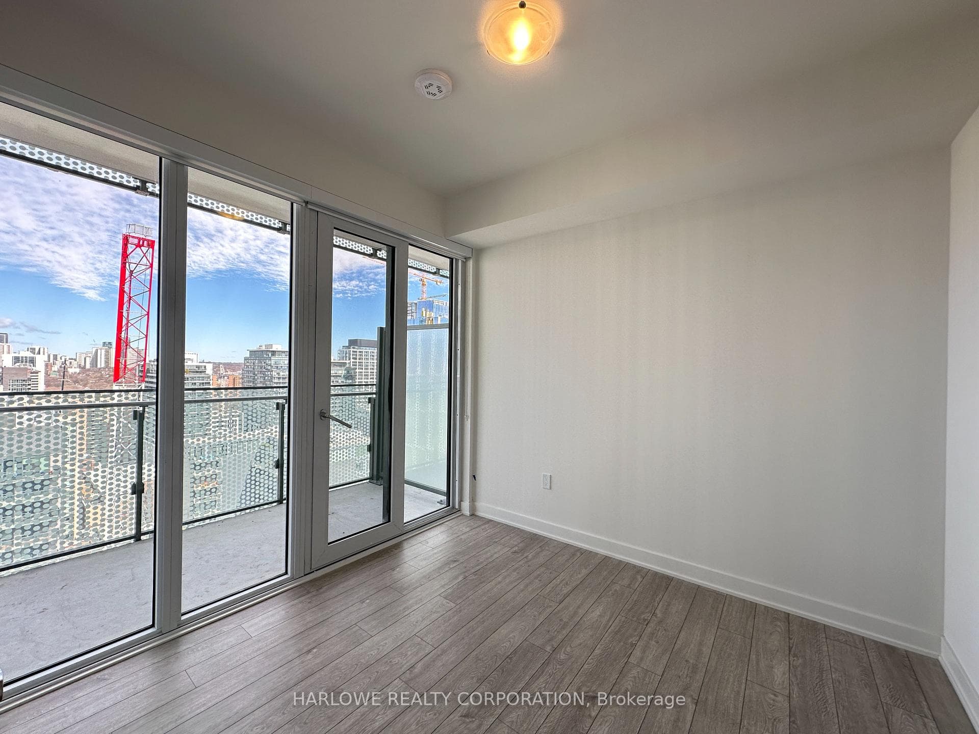 135 Lower Sherbourne Street Unit 2033 W photo 8