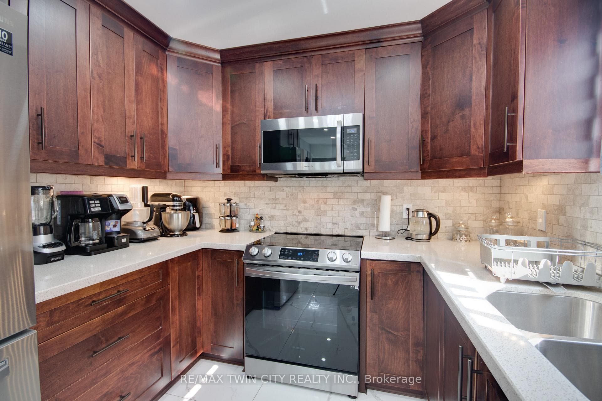 171 Highview (Upper) Drive photo 13