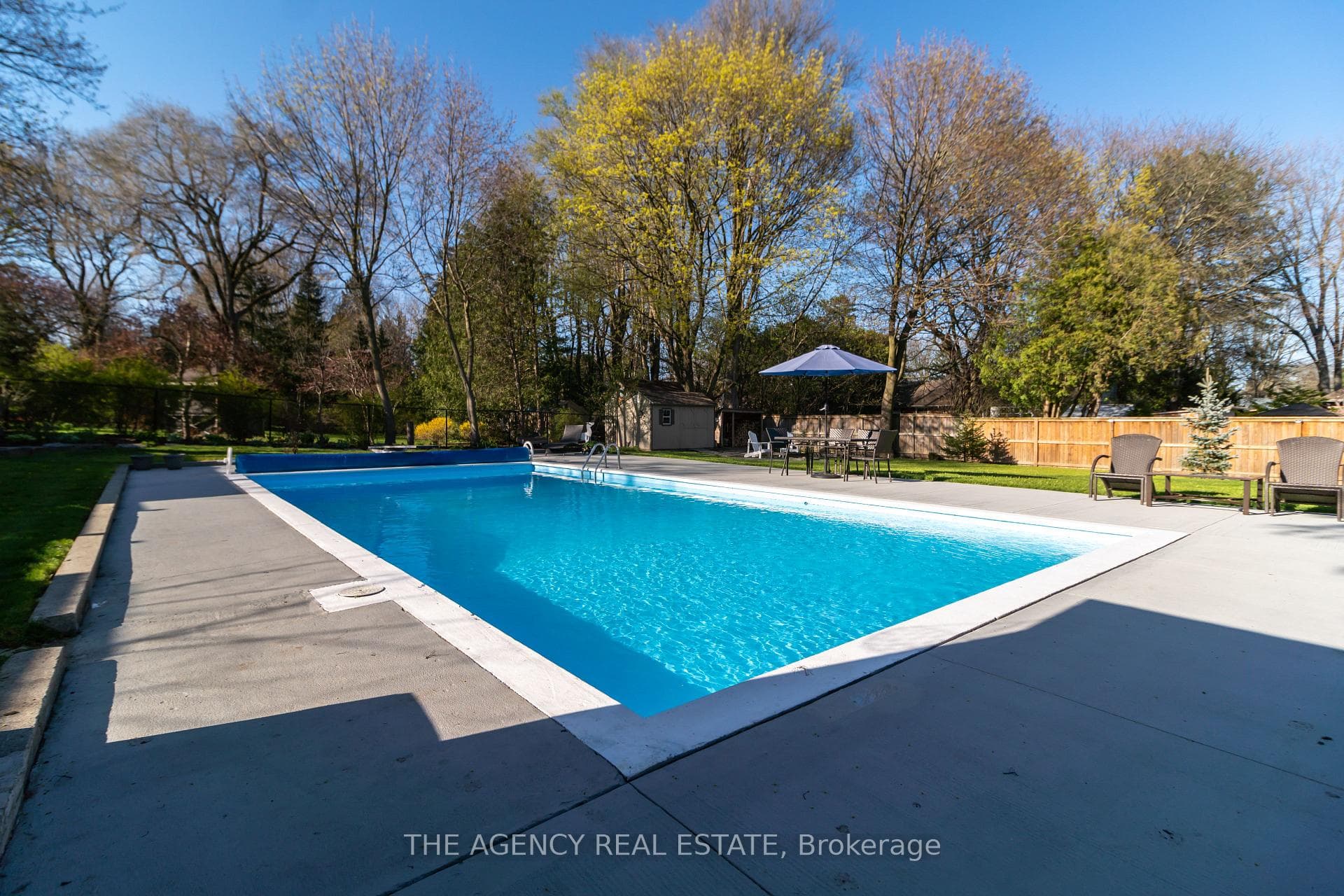 785 Riverside Drive photo 34